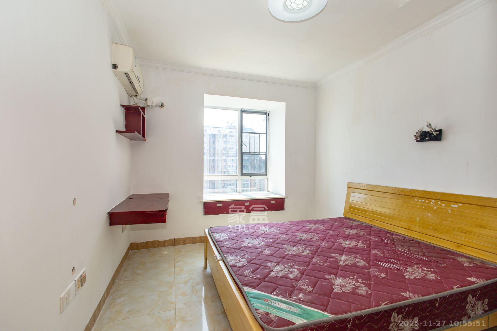 恒广国际景园一二区 2室2厅1卫 1700.0元/月 恒广国际景园一二区 2室2厅1卫 1700.0元/月室内图