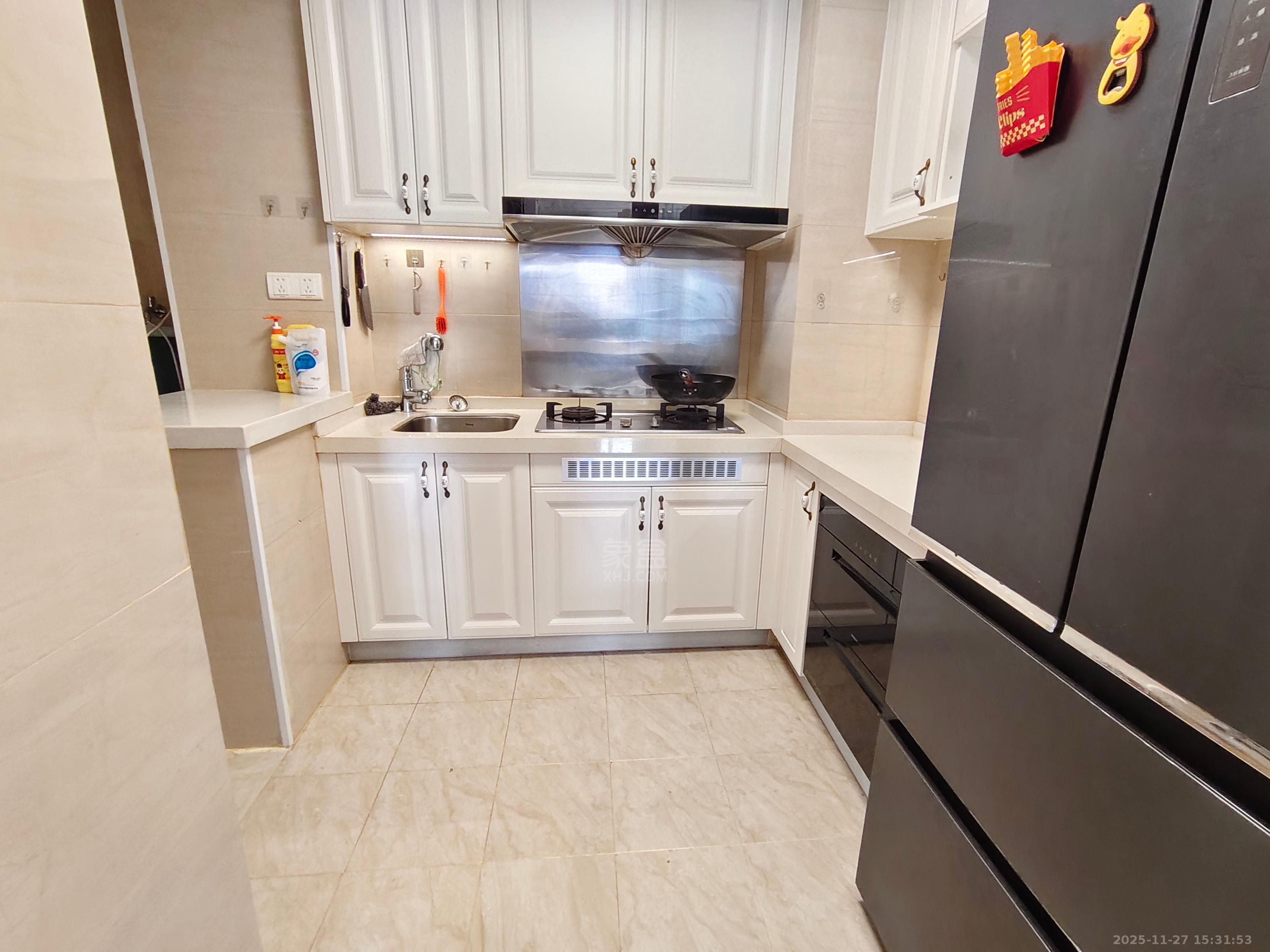 恒大林溪郡 3室2厅2卫 2000.0元/月 恒大林溪郡 3室2厅2卫 2000.0元/月室内图