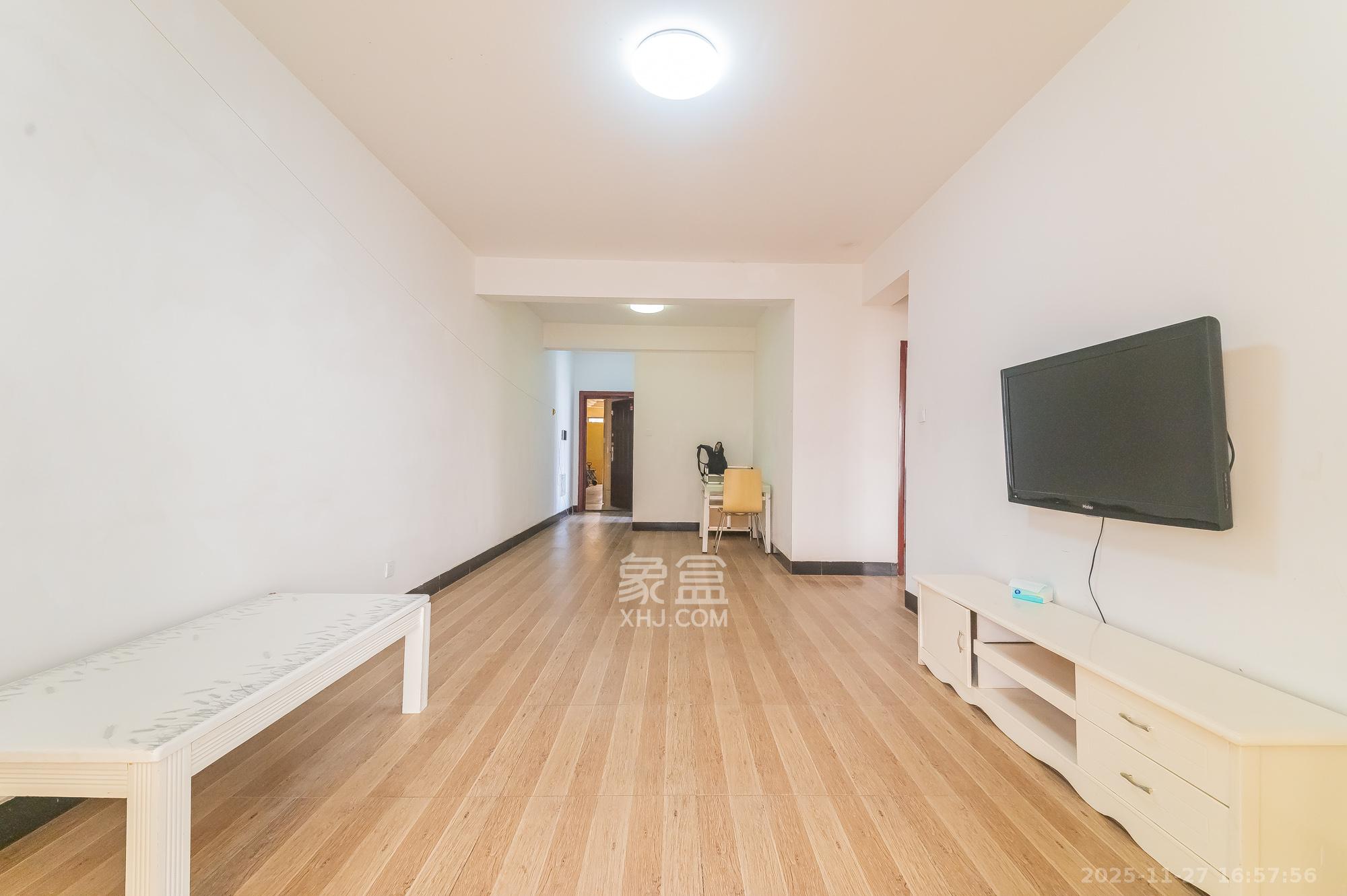 深业睿城 2室1厅1卫 1650.0元/月 深业睿城 2室1厅1卫 1650.0元/月室内图