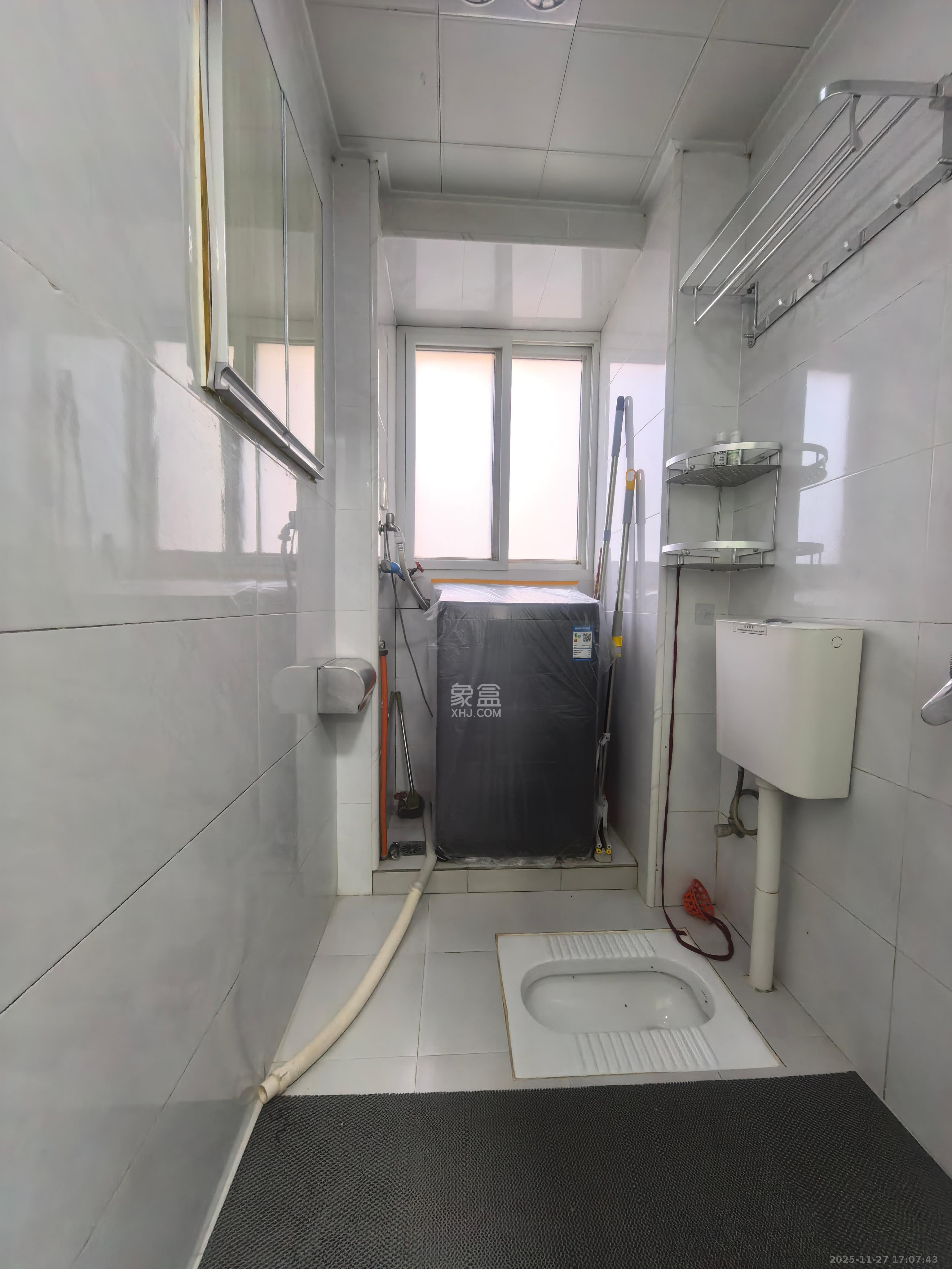 交通技校宿舍  3室2厅1卫    3000.0元/月室内图