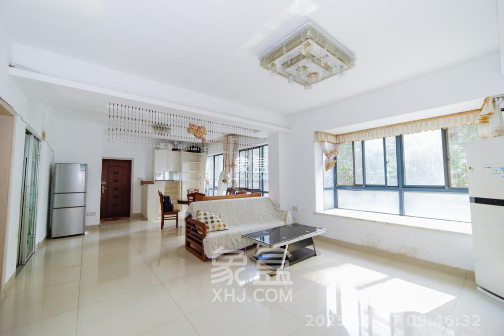 瑞都华庭(华庭美苑) 3室2厅2卫 2100.0元/月 瑞都华庭(华庭美苑) 3室2厅2卫 2100.0元/月室内图