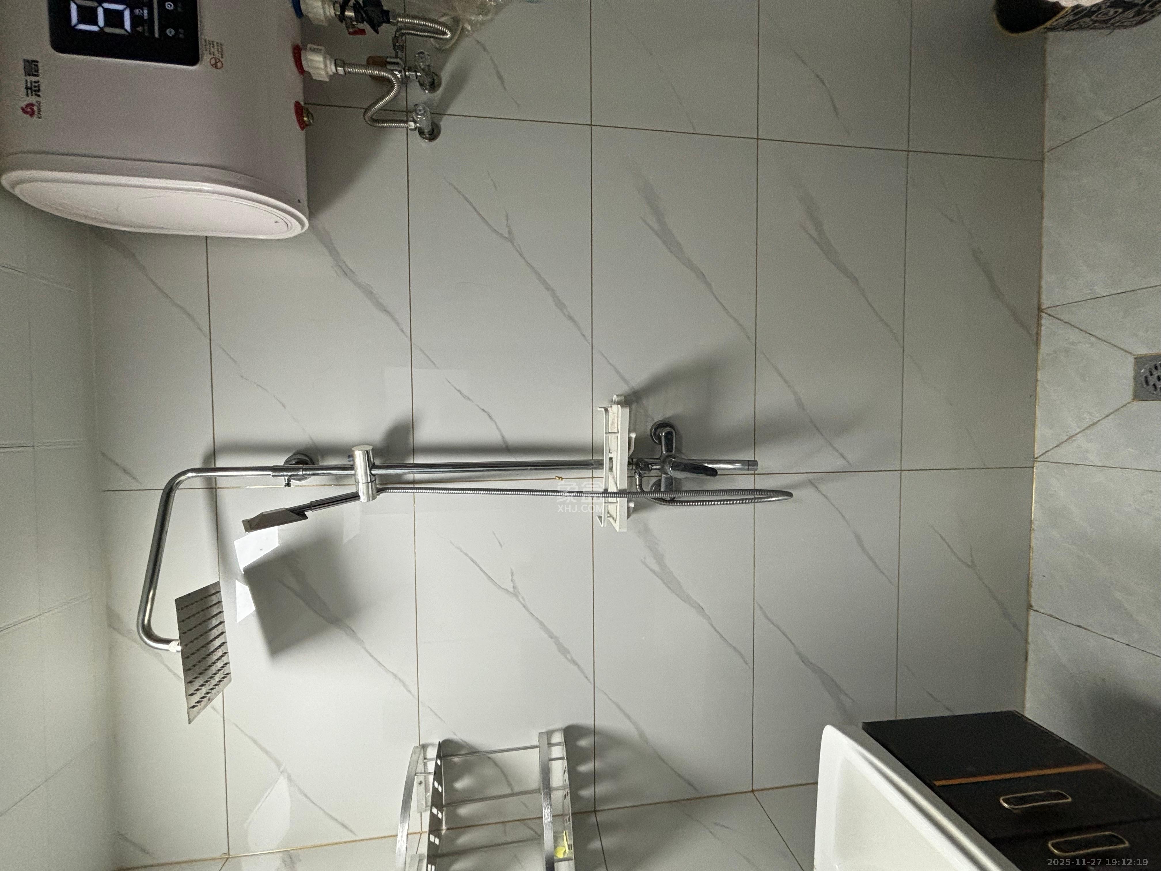 保利香槟国际 1室1厅1卫 1150.0元/月 保利香槟国际 1室1厅1卫 1150.0元/月室内图