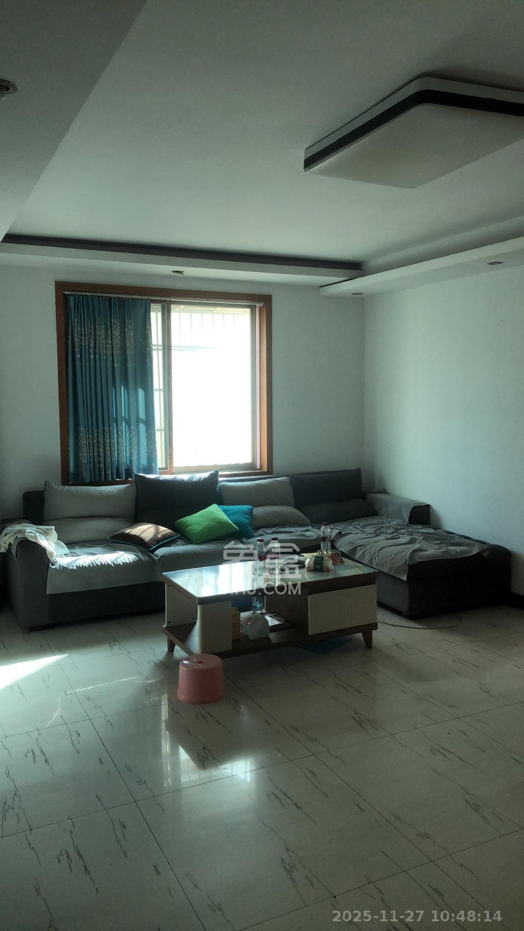 中南汽车世界 3室2厅1卫 1480.0元/月 中南汽车世界 3室2厅1卫 1480.0元/月室内图