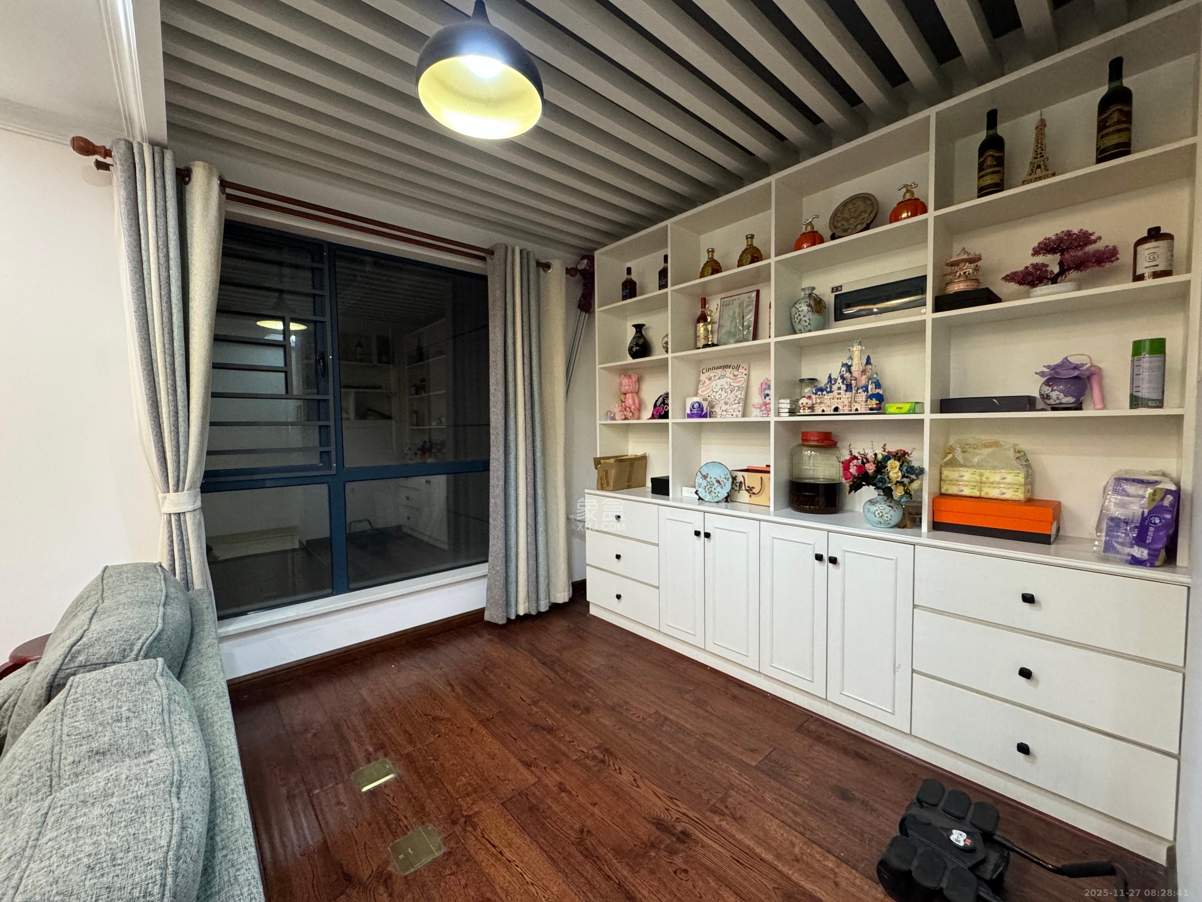 筑梦星园 4室2厅2卫 2400.0元/月 筑梦星园 4室2厅2卫 2400.0元/月室内图