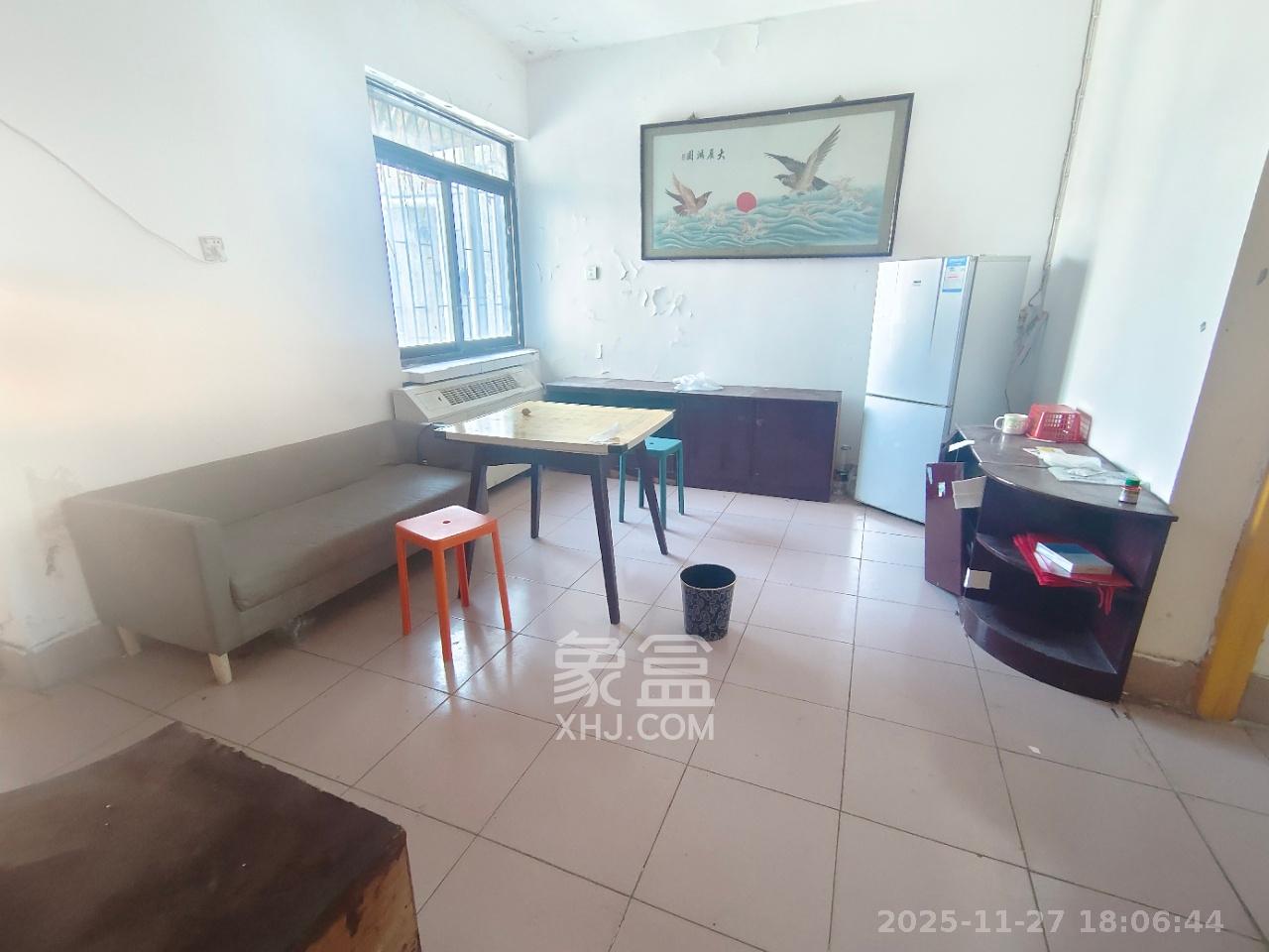 杏林小区 2室2厅1卫 1600.0元/月 杏林小区 2室2厅1卫 1600.0元/月室内图