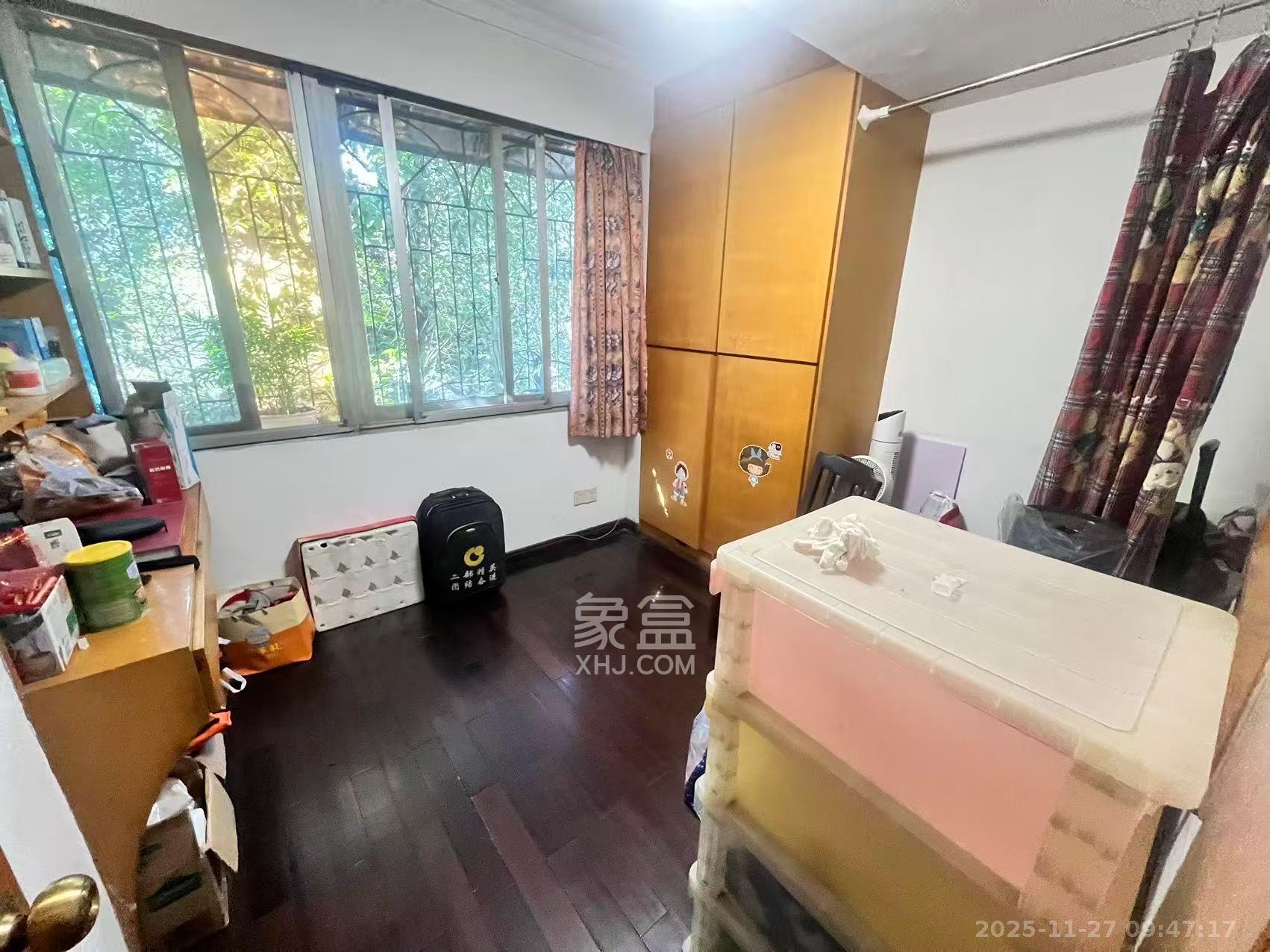 体育局宿舍 2室2厅1卫 1600.0元/月 体育局宿舍 2室2厅1卫 1600.0元/月室内图