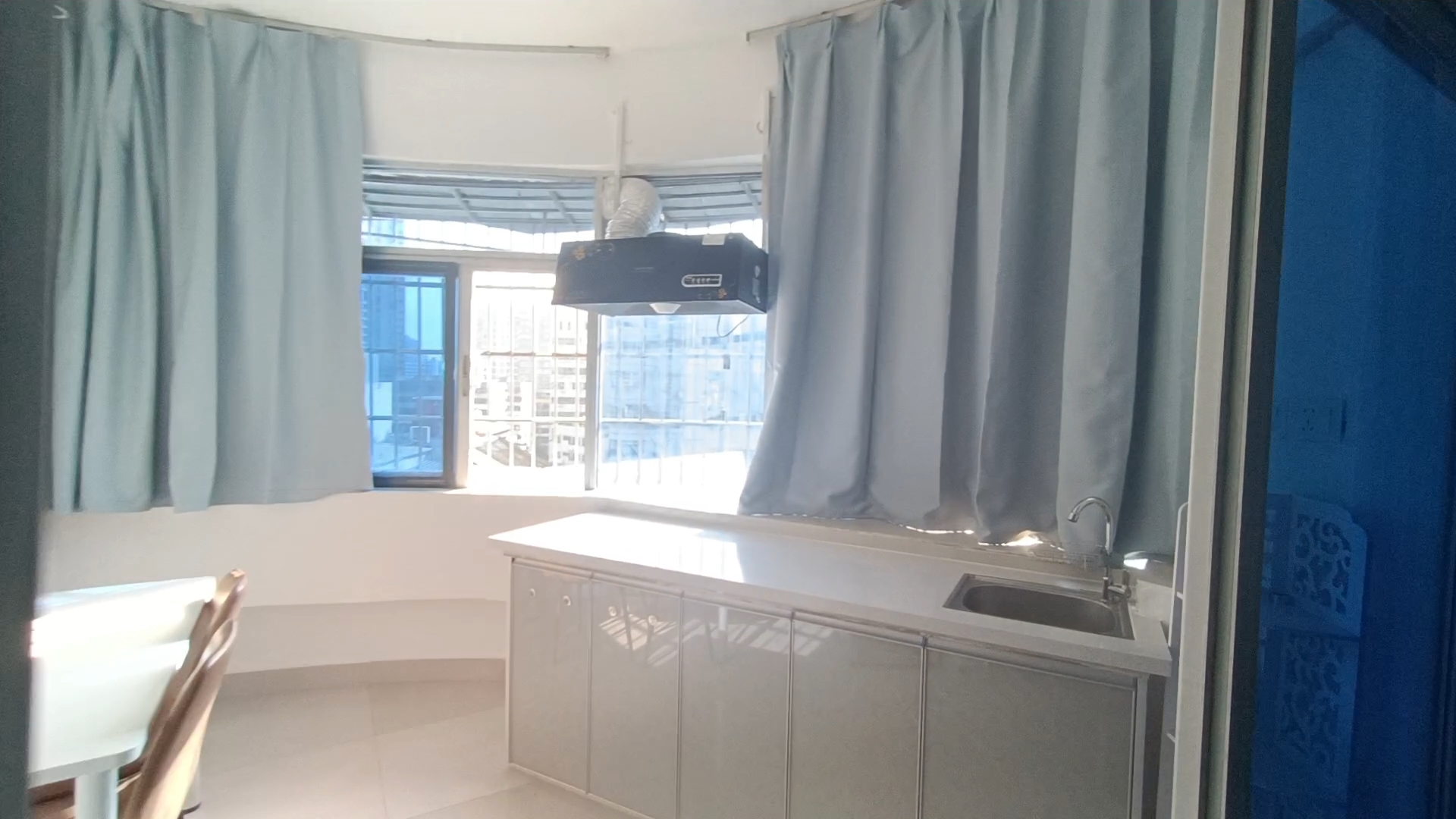 百金城小区  1室1厅1卫    1600.0元/月室内图