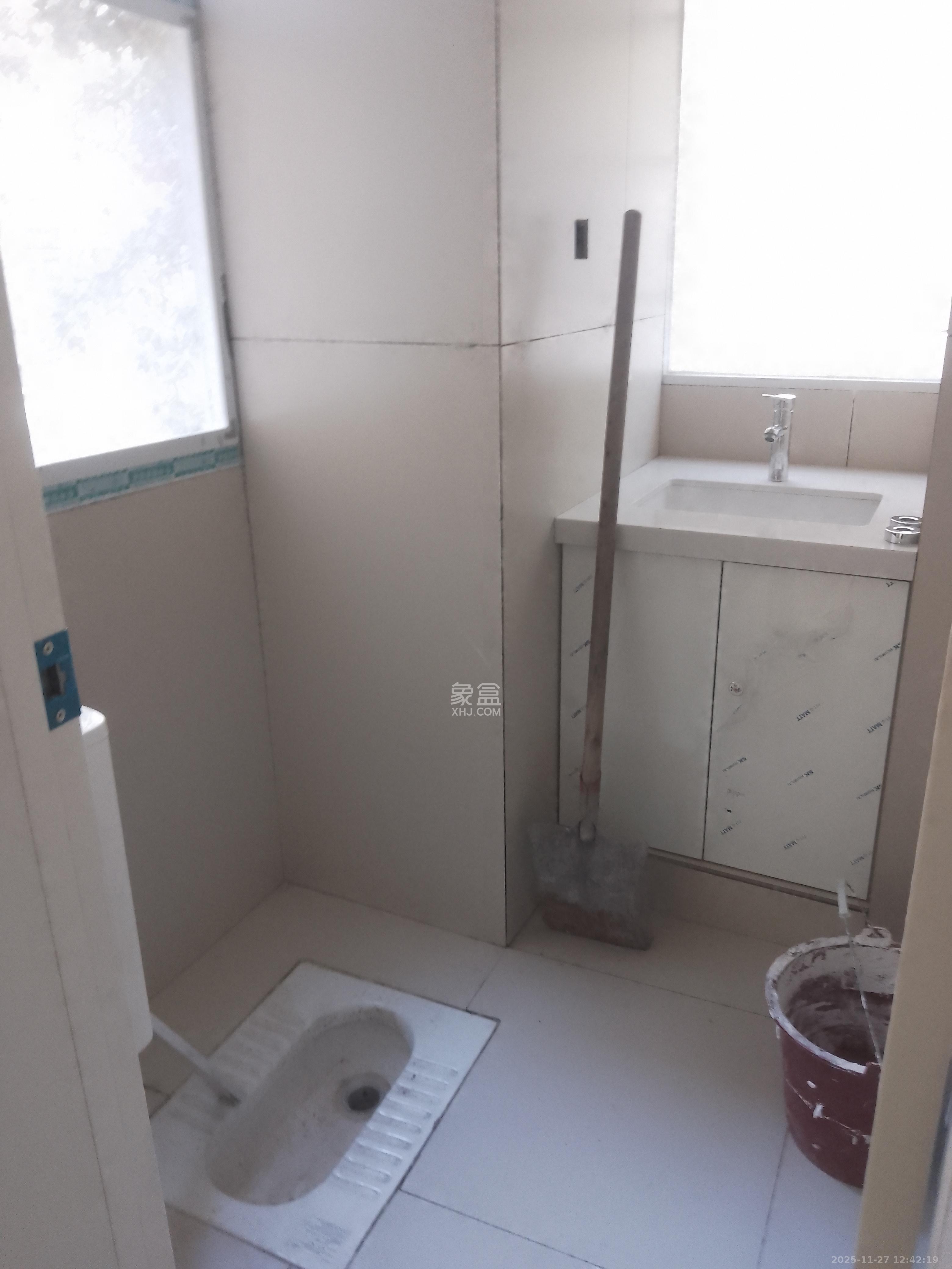 东瓜山三村(东电社区)  2室1厅1卫    2000.0元/月室内图