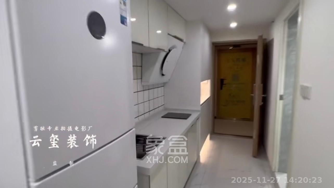 卓越江岸  1室0厅0卫    2100.0元/月室内图