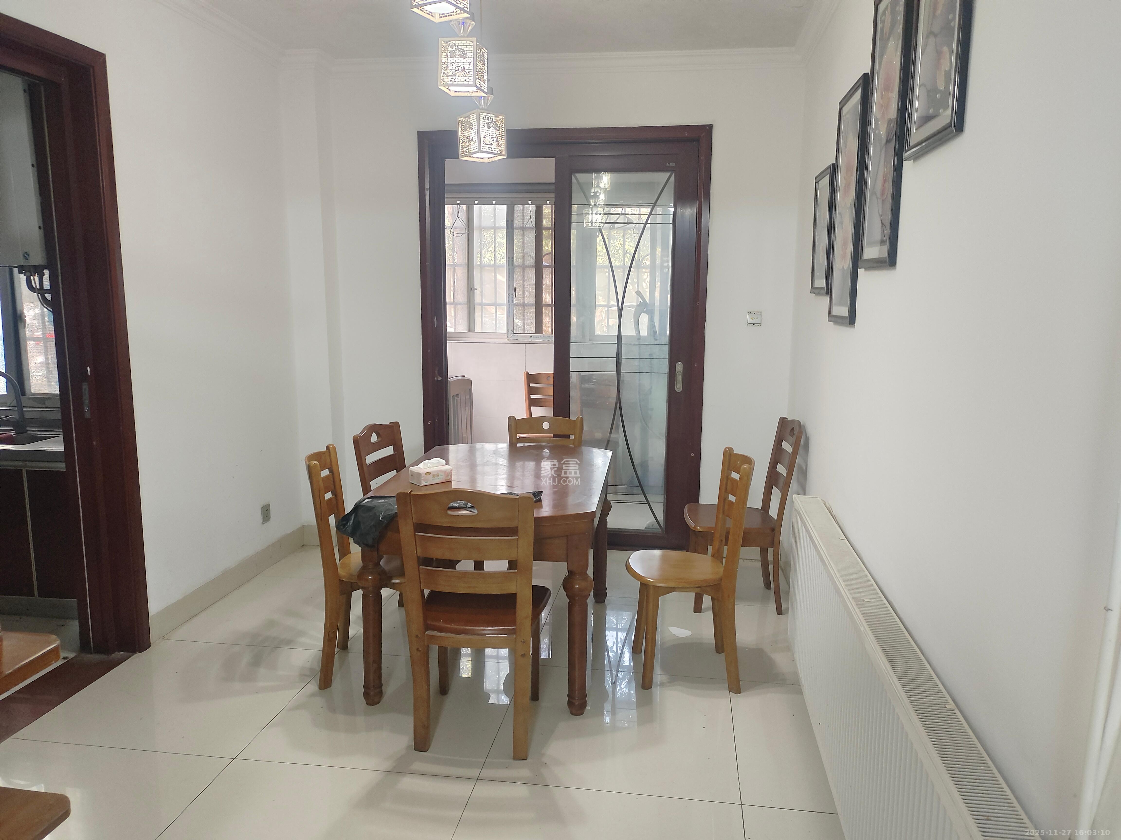 东门尚苑  3室2厅2卫    1600.0元/月室内图