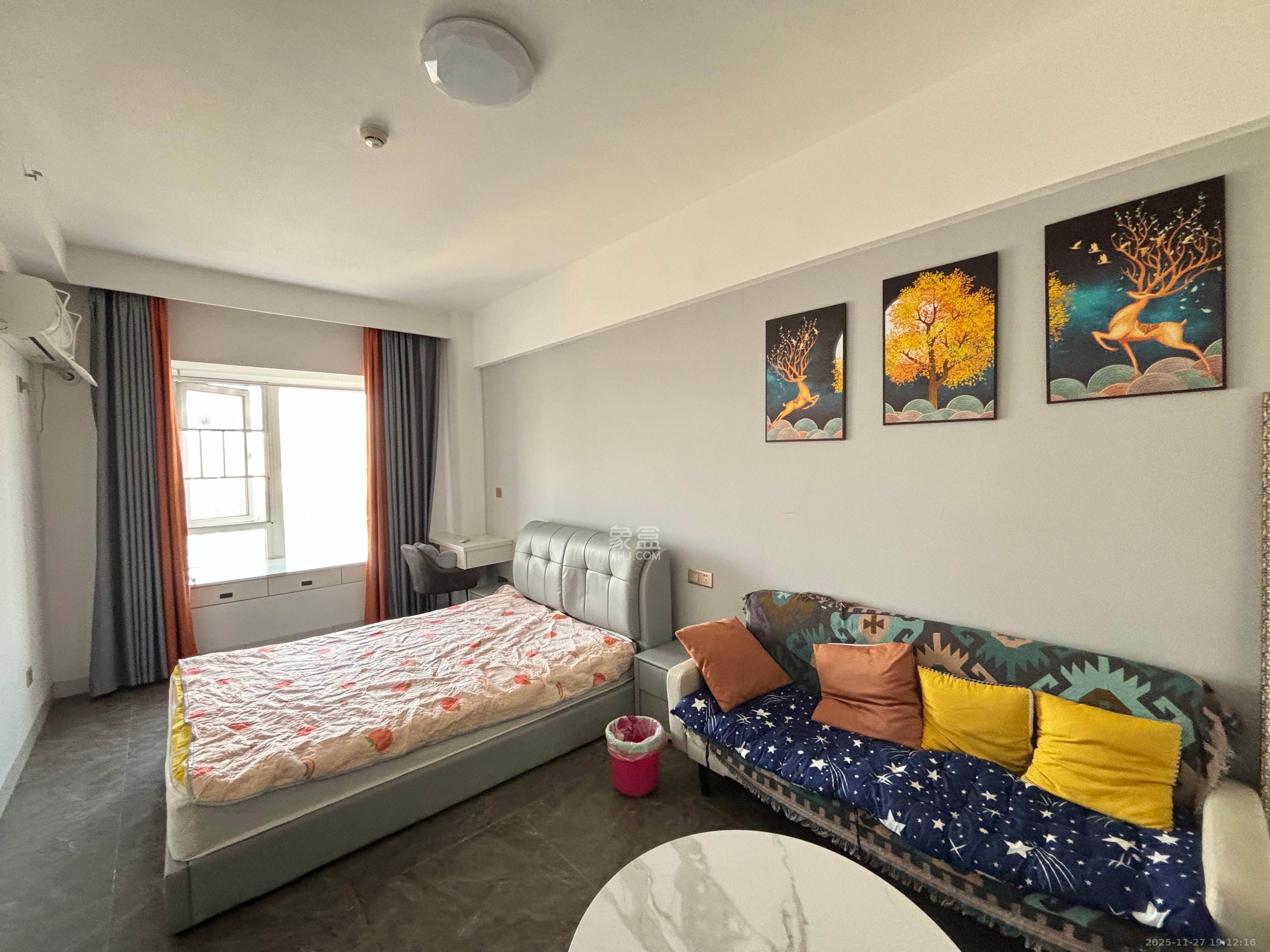 保利香槟国际 1室1厅1卫 1150.0元/月 保利香槟国际 1室1厅1卫 1150.0元/月室内图