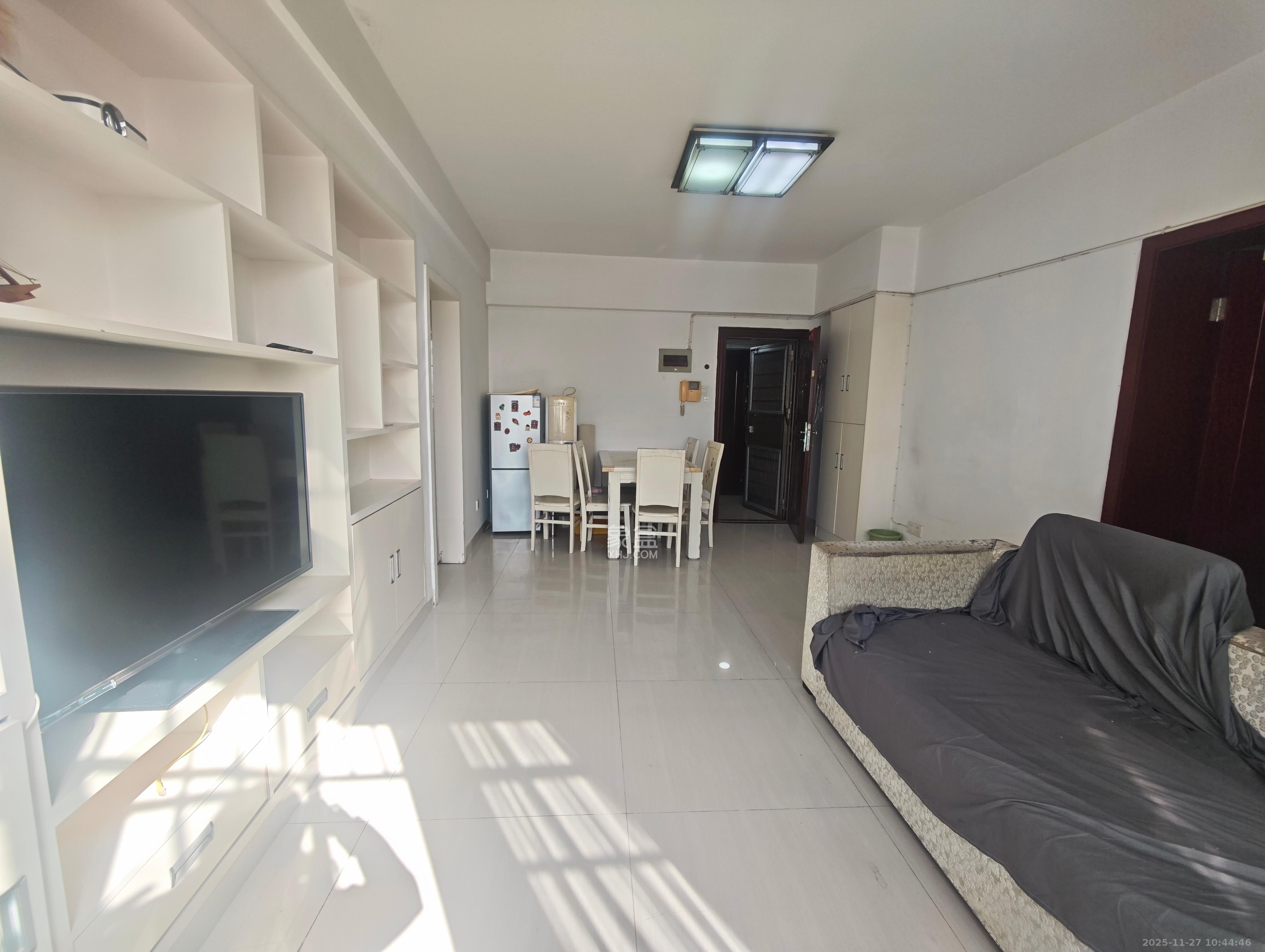 上东印象 1室1厅1卫 1800.0元/月 上东印象 1室1厅1卫 1800.0元/月室内图