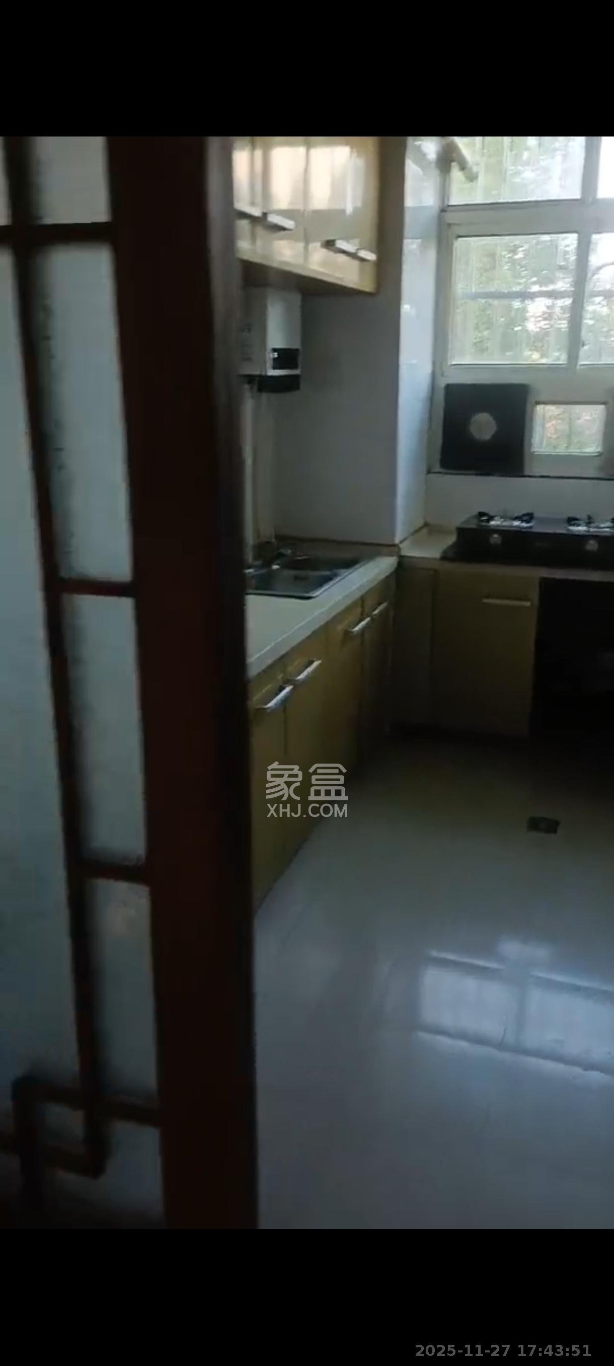 五一新村安置小区(永定社区、永兴社区、永祥社区) 3室1厅1卫 2000.0元/月 五一新村安置小区(永定社区、永兴社区、永祥社区) 3室1厅1卫 2000.0元/月室内图