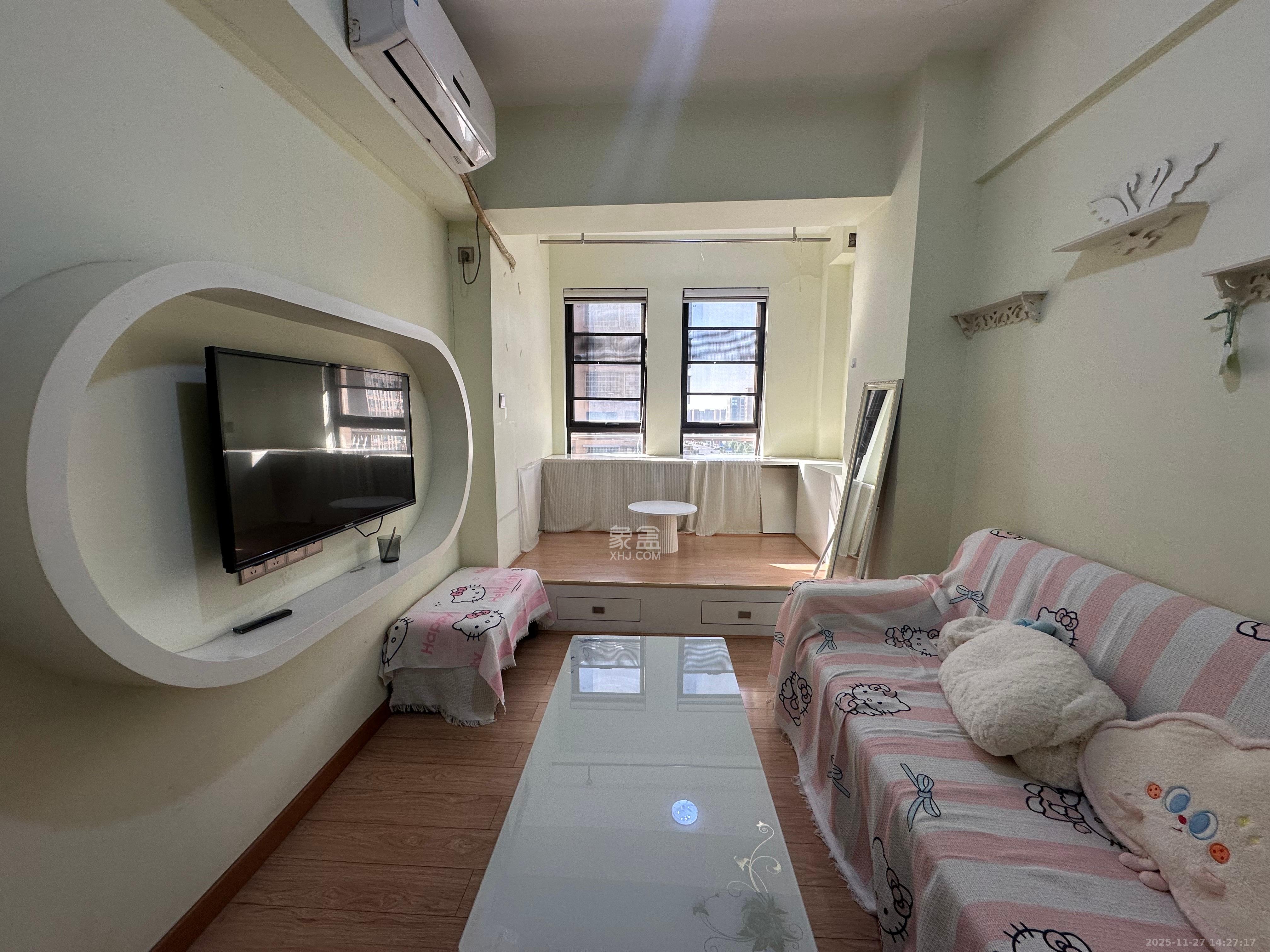 奥林匹克花园贡院三期 1室1厅1卫 1400.0元/月 奥林匹克花园贡院三期 1室1厅1卫 1400.0元/月室内图