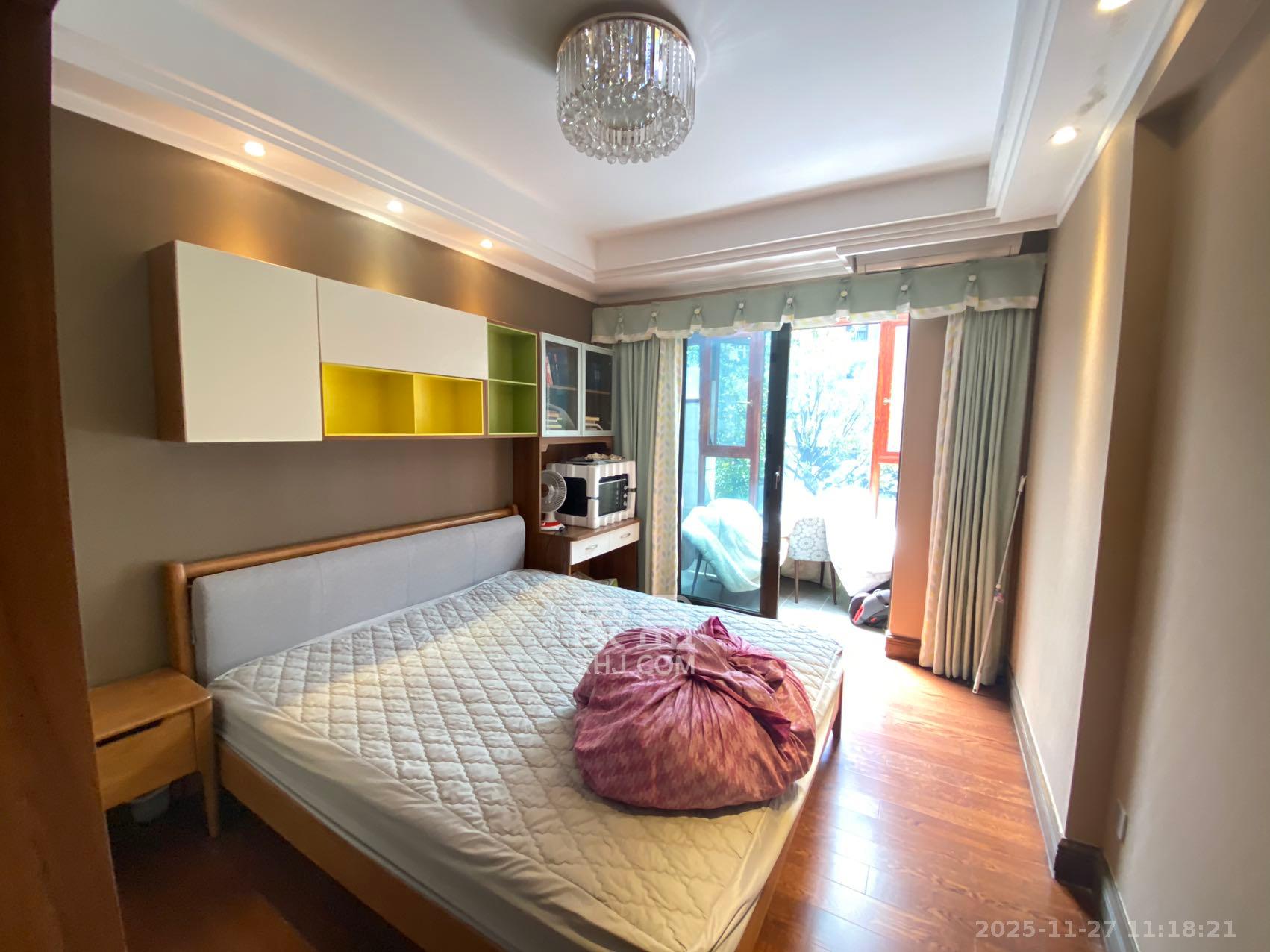 恒大御景天下城一期  3室2厅2卫    3300.0元/月室内图