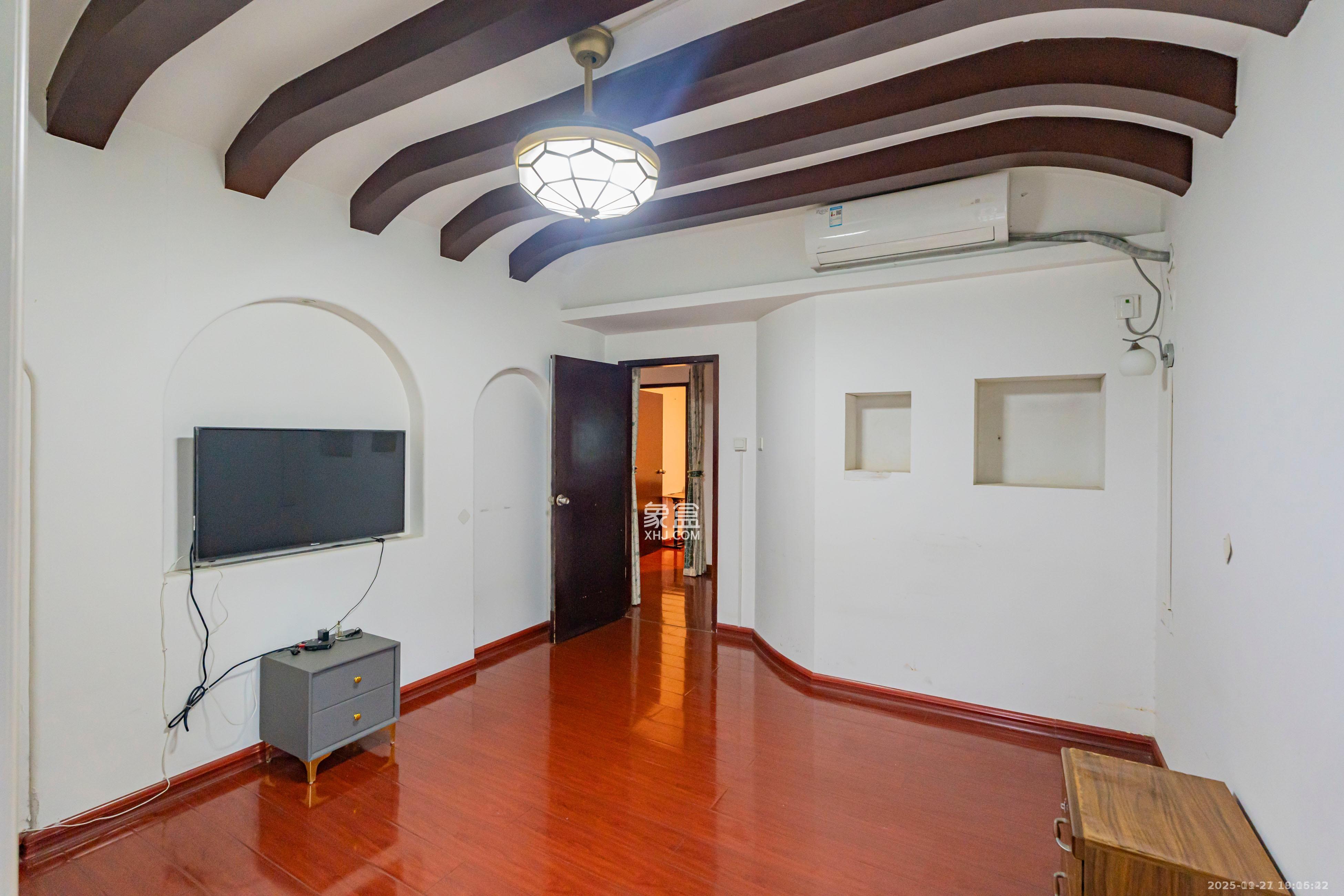 华盛新外滩 3室2厅2卫 4000.0元/月 华盛新外滩 3室2厅2卫 4000.0元/月室内图