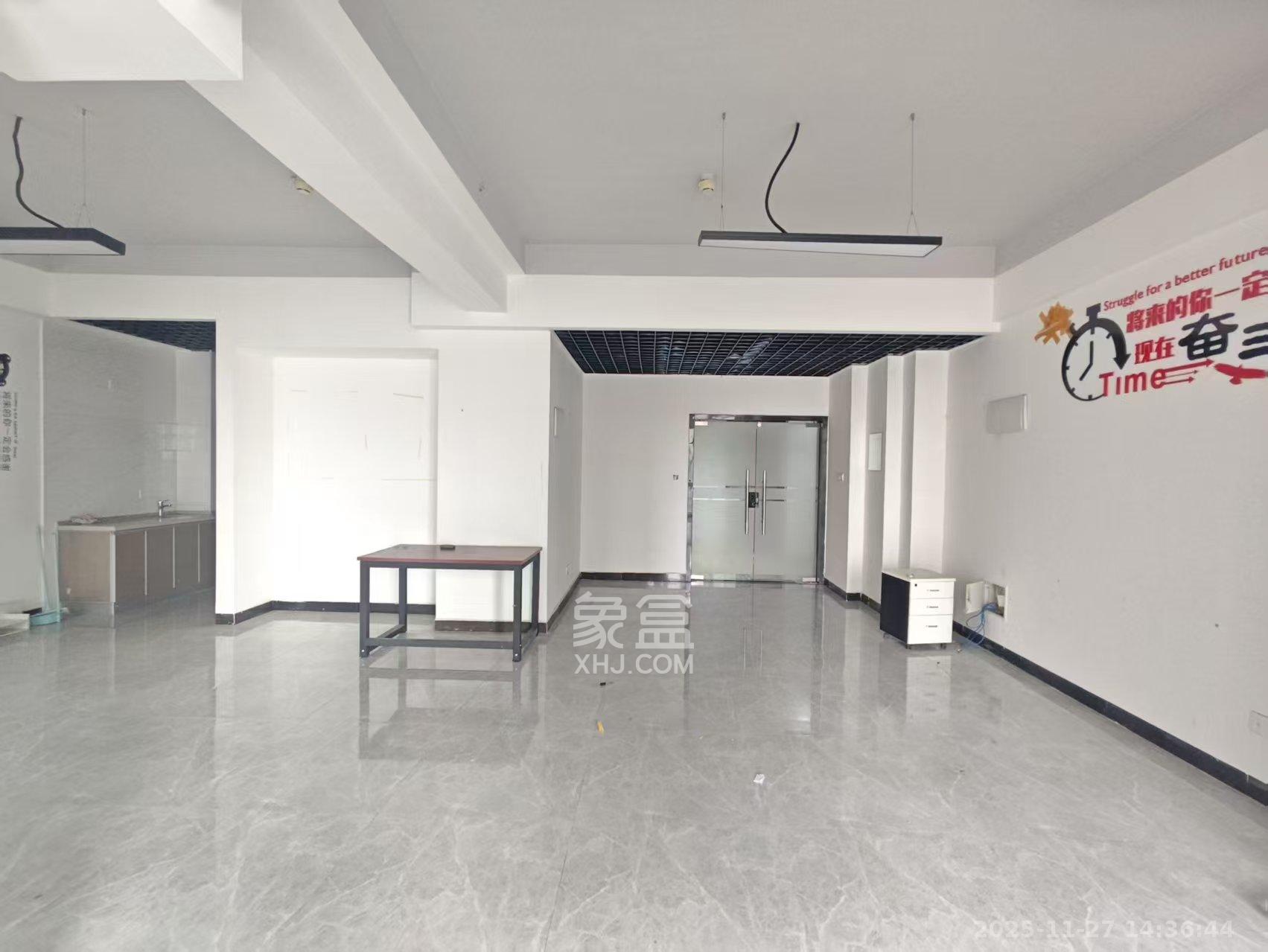 奥克斯缔壹城  1室1厅1卫    2800.0元/月室内图