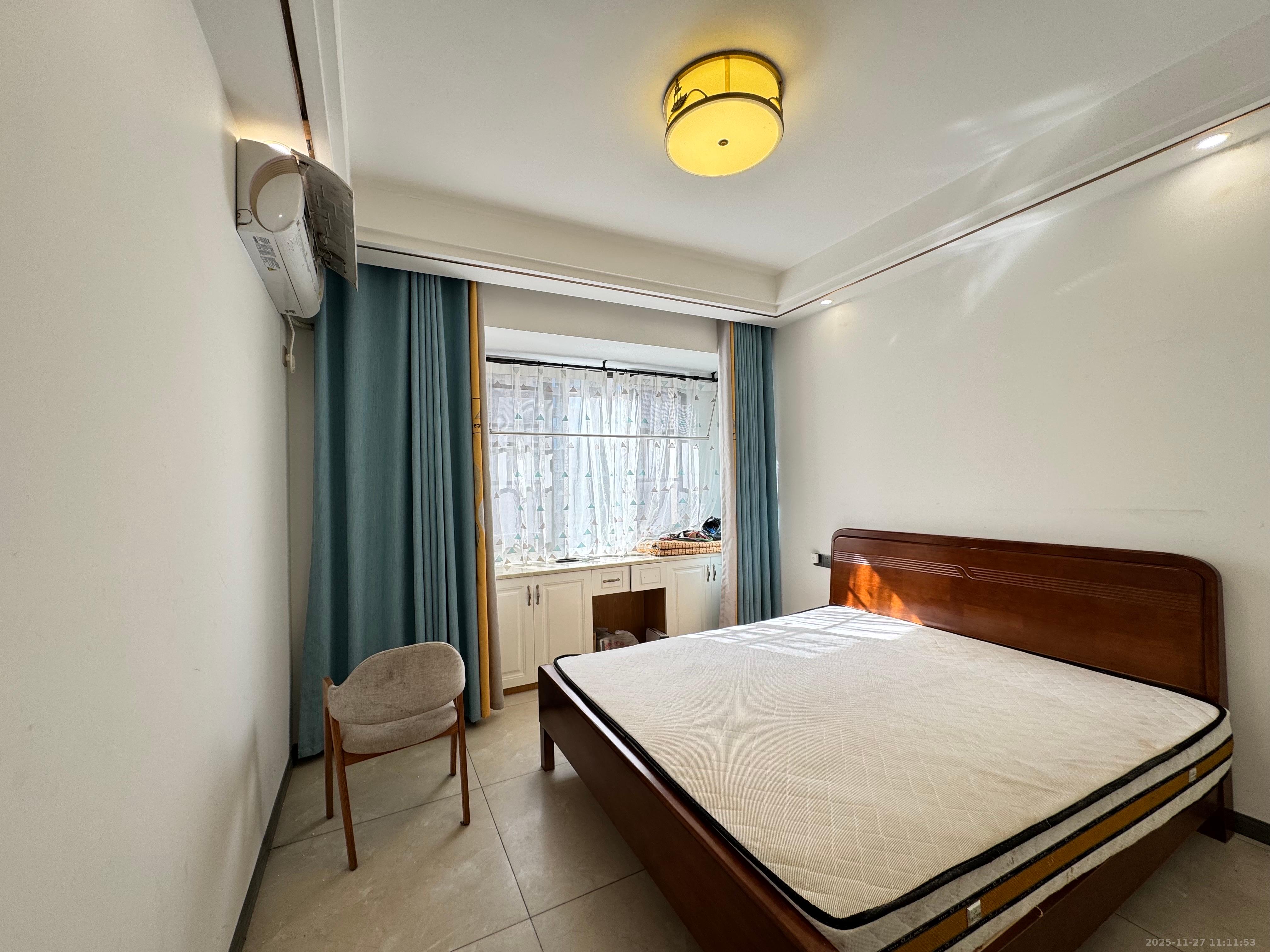 阳光城尚东湾青云苑 3室2厅2卫 2800.0元/月 阳光城尚东湾青云苑 3室2厅2卫 2800.0元/月室内图