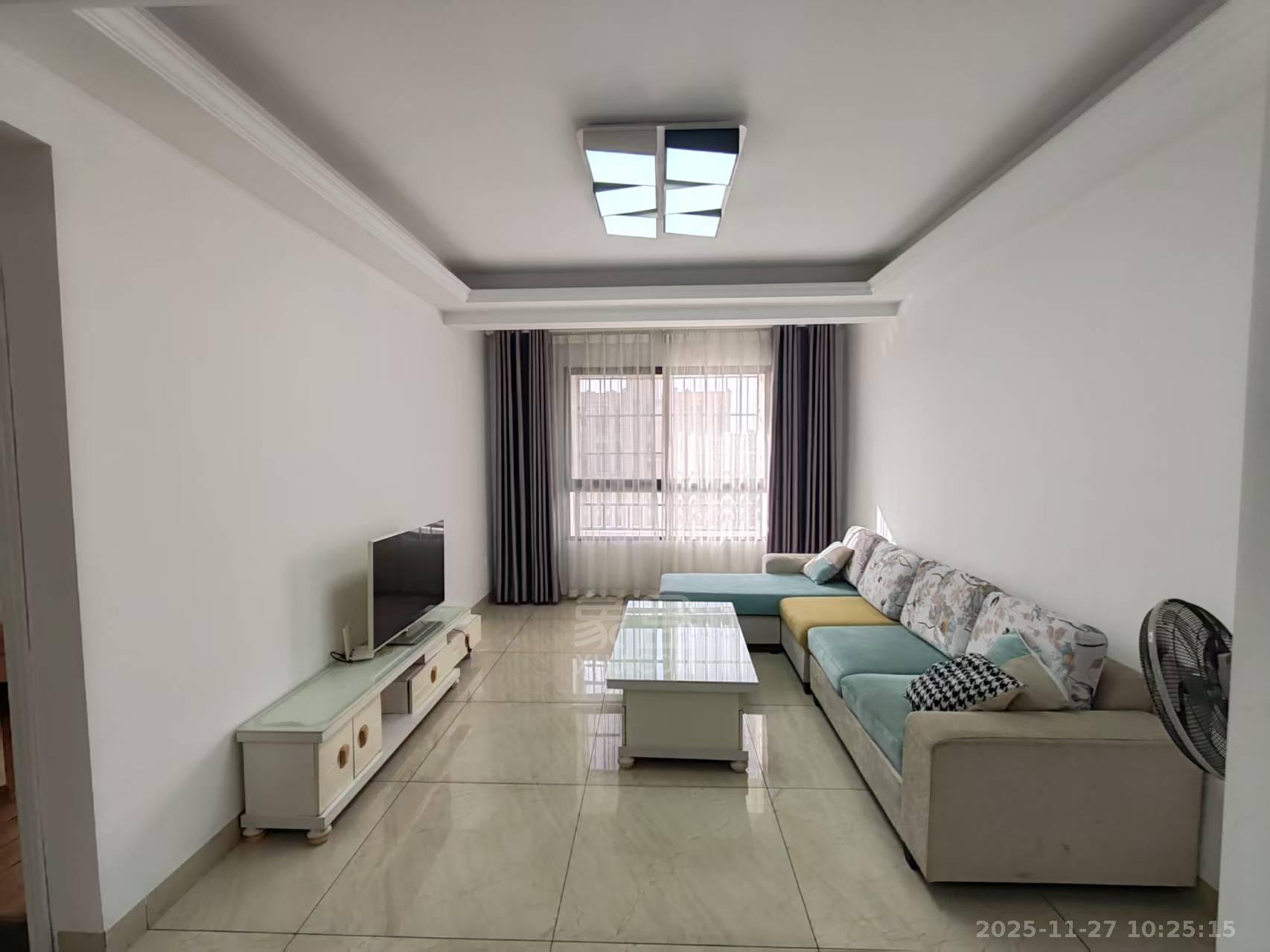 都市兰亭 2室2厅1卫 1400.0元/月 都市兰亭 2室2厅1卫 1400.0元/月室内图