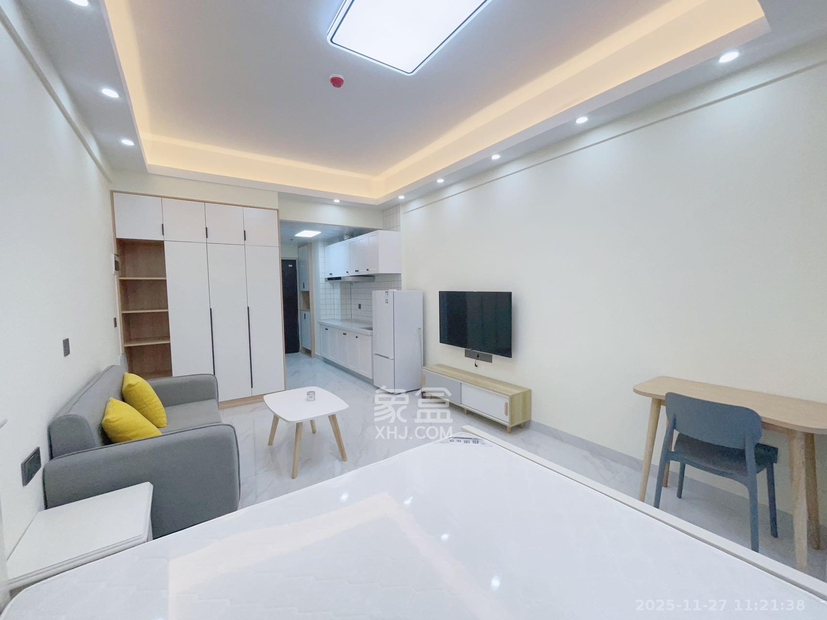 万润时光里  1室1厅1卫    1600.0元/月