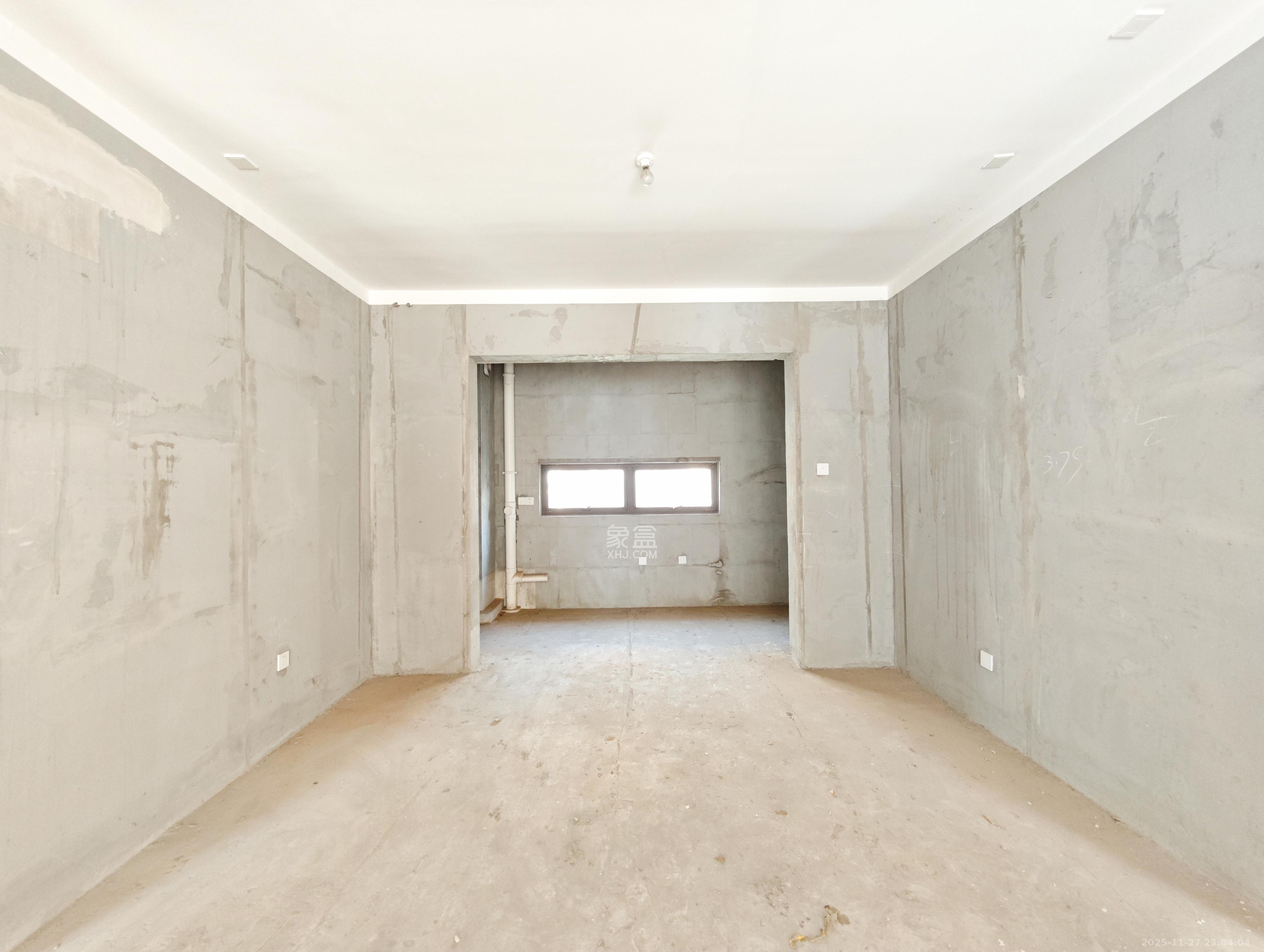 保利城(中航城国际社区、郡原美村) 4室2厅2卫 130.0万 保利城(中航城国际社区、郡原美村) 4室2厅2卫 130.0万其他