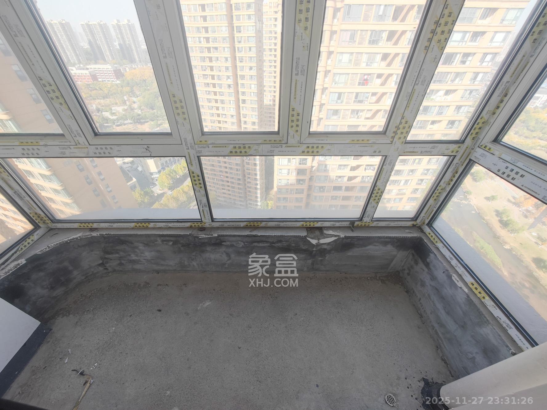 五矿万境水岸二期(五矿万境水岸和苑) 4室2厅2卫 187.0万 五矿万境水岸二期(五矿万境水岸和苑) 4室2厅2卫 187.0万阳台