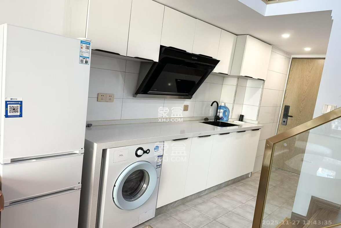 福晟翡翠湾 2室1厅1卫 1900.0元/月 福晟翡翠湾 2室1厅1卫 1900.0元/月室内图