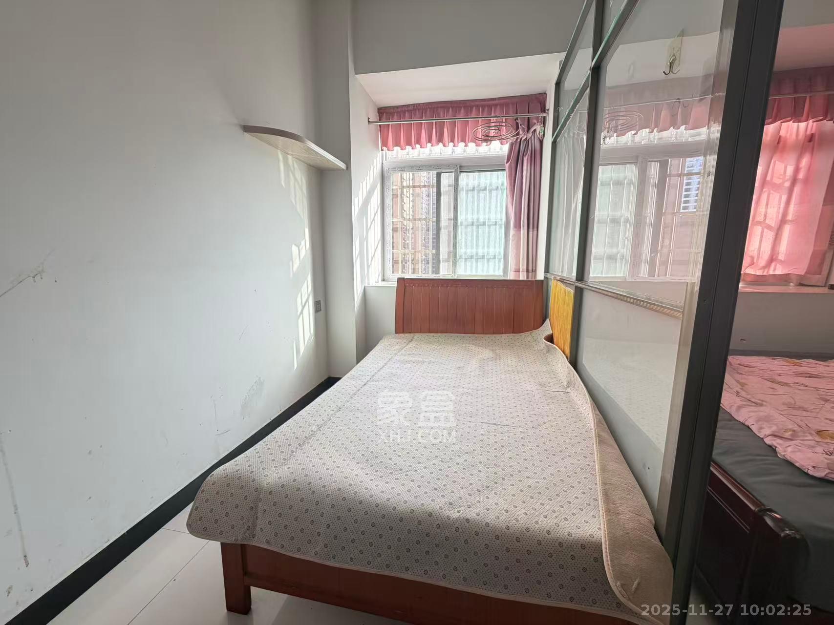 骑龙安置小区 2室1厅1卫 1200.0元/月 骑龙安置小区 2室1厅1卫 1200.0元/月室内图