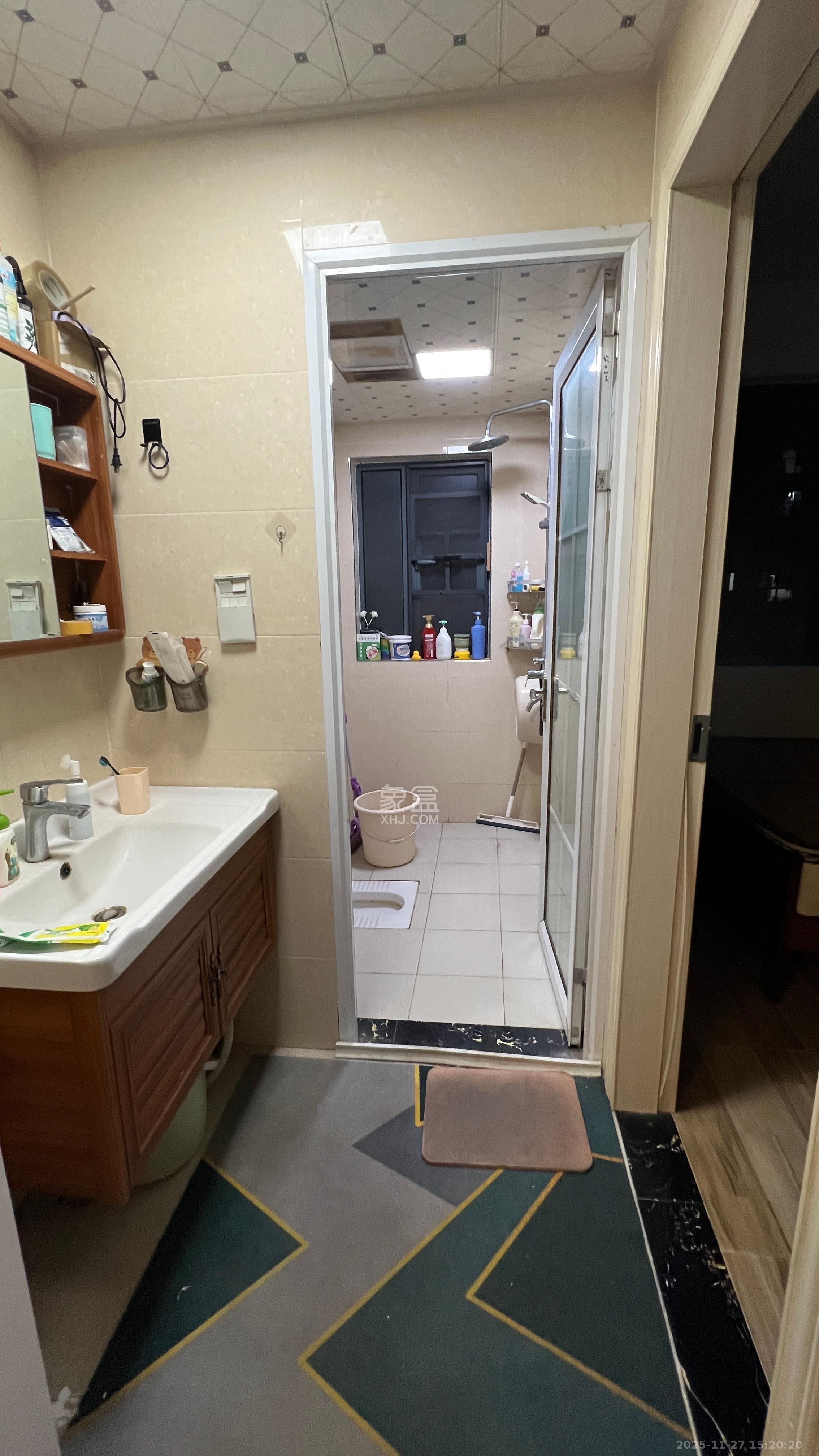 荣盛花语书苑 3室2厅1卫 2400.0元/月 荣盛花语书苑 3室2厅1卫 2400.0元/月室内图