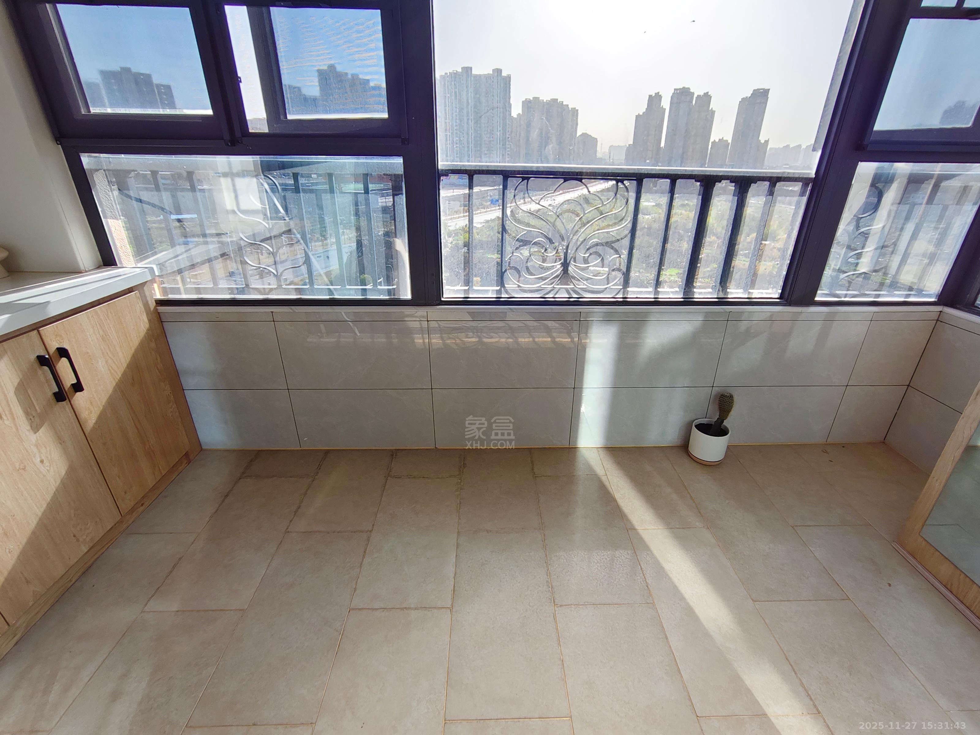 恒大林溪郡 3室2厅2卫 2000.0元/月 恒大林溪郡 3室2厅2卫 2000.0元/月室内图