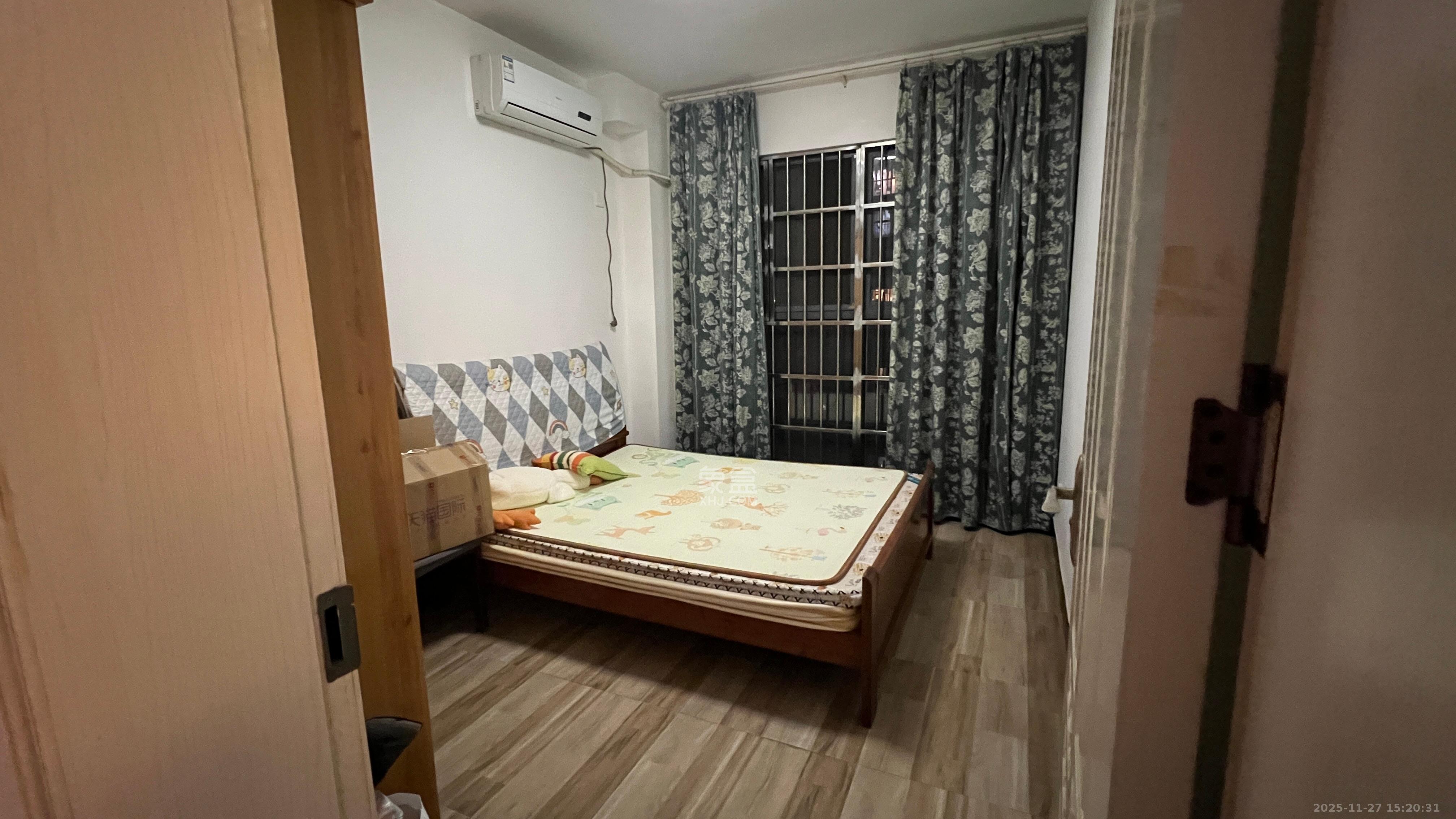 荣盛花语书苑 3室2厅1卫 2400.0元/月 荣盛花语书苑 3室2厅1卫 2400.0元/月室内图