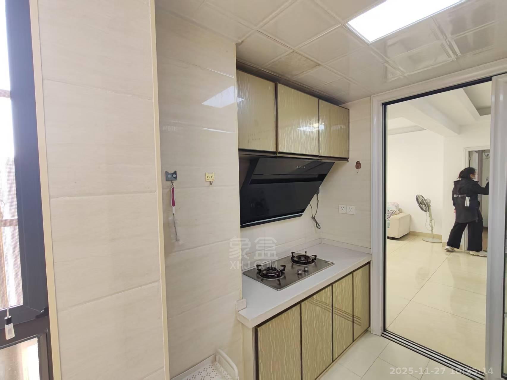 都市兰亭 2室2厅1卫 1400.0元/月 都市兰亭 2室2厅1卫 1400.0元/月室内图