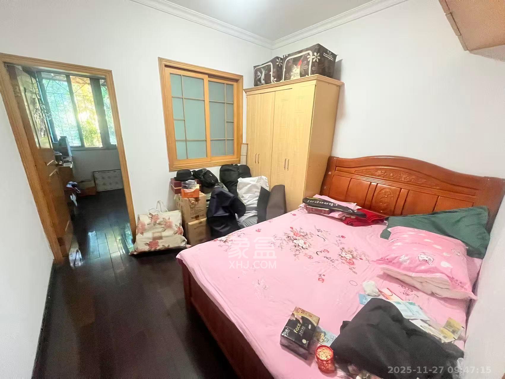 体育局宿舍 2室2厅1卫 1600.0元/月 体育局宿舍 2室2厅1卫 1600.0元/月室内图