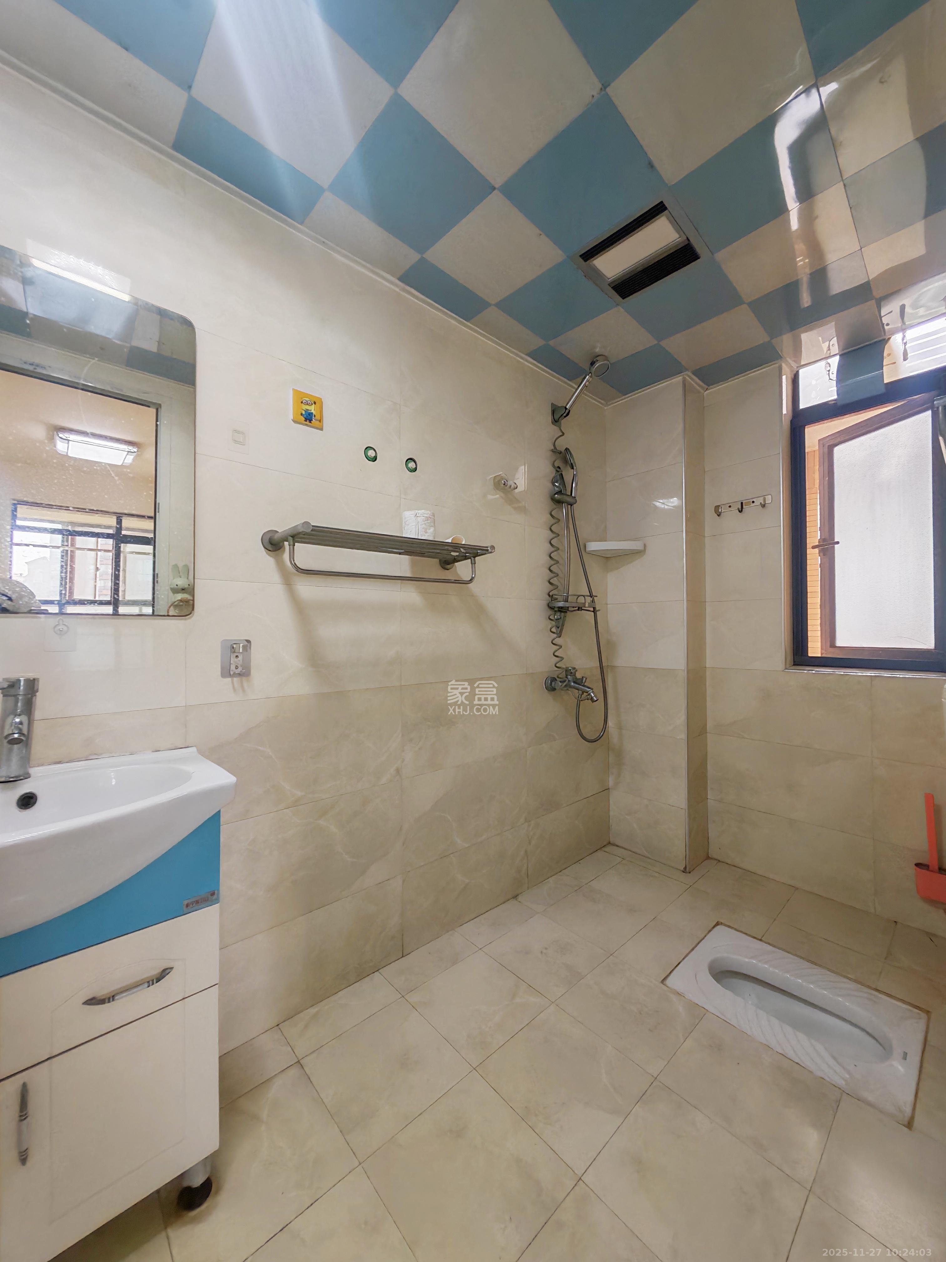 湘府9号 2室1厅1卫 2000.0元/月 湘府9号 2室1厅1卫 2000.0元/月室内图