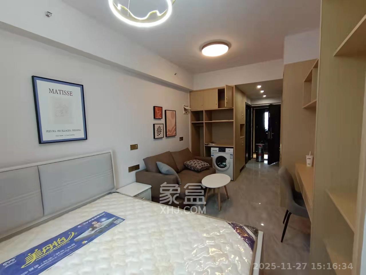 保利麓谷林语I区  1室1厅1卫    1500.0元/月室内图