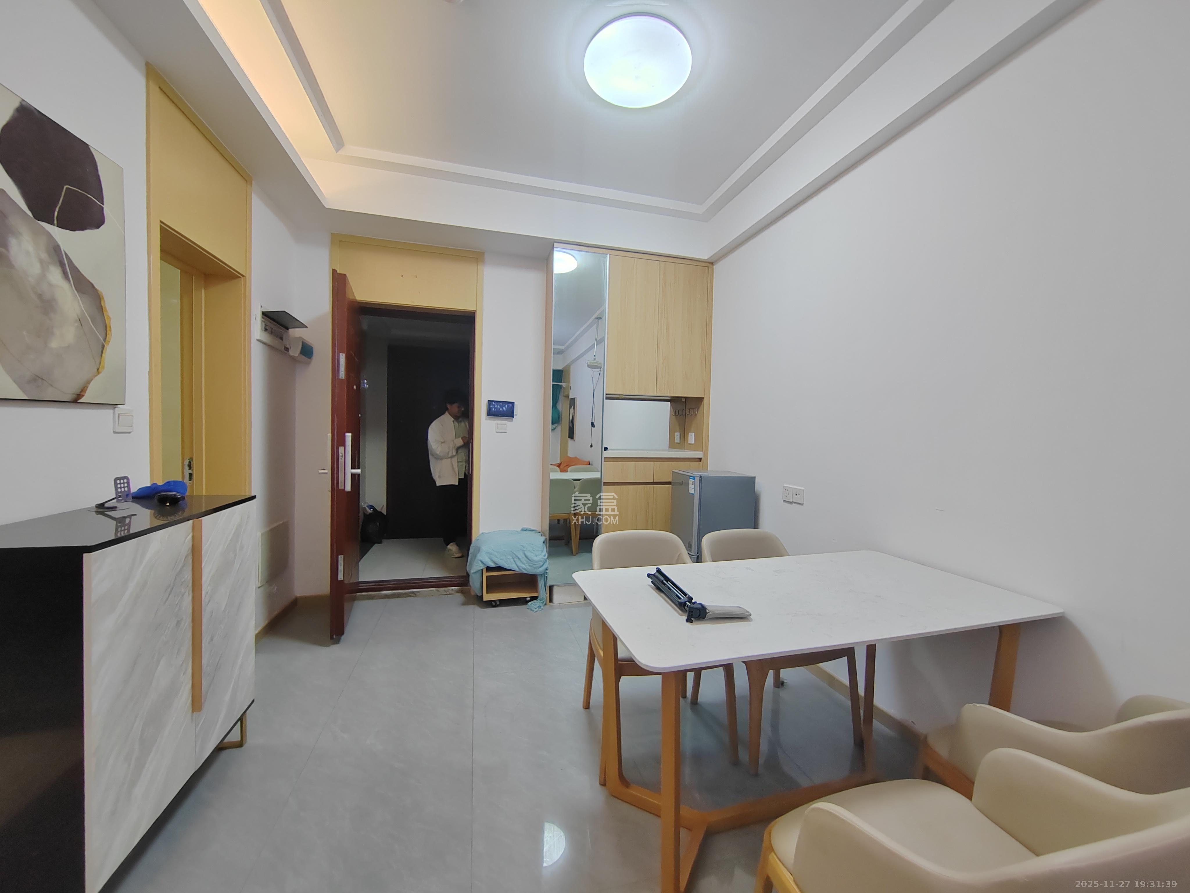 启迪协信中心 2室1厅1卫 2300.0元/月 启迪协信中心 2室1厅1卫 2300.0元/月室内图