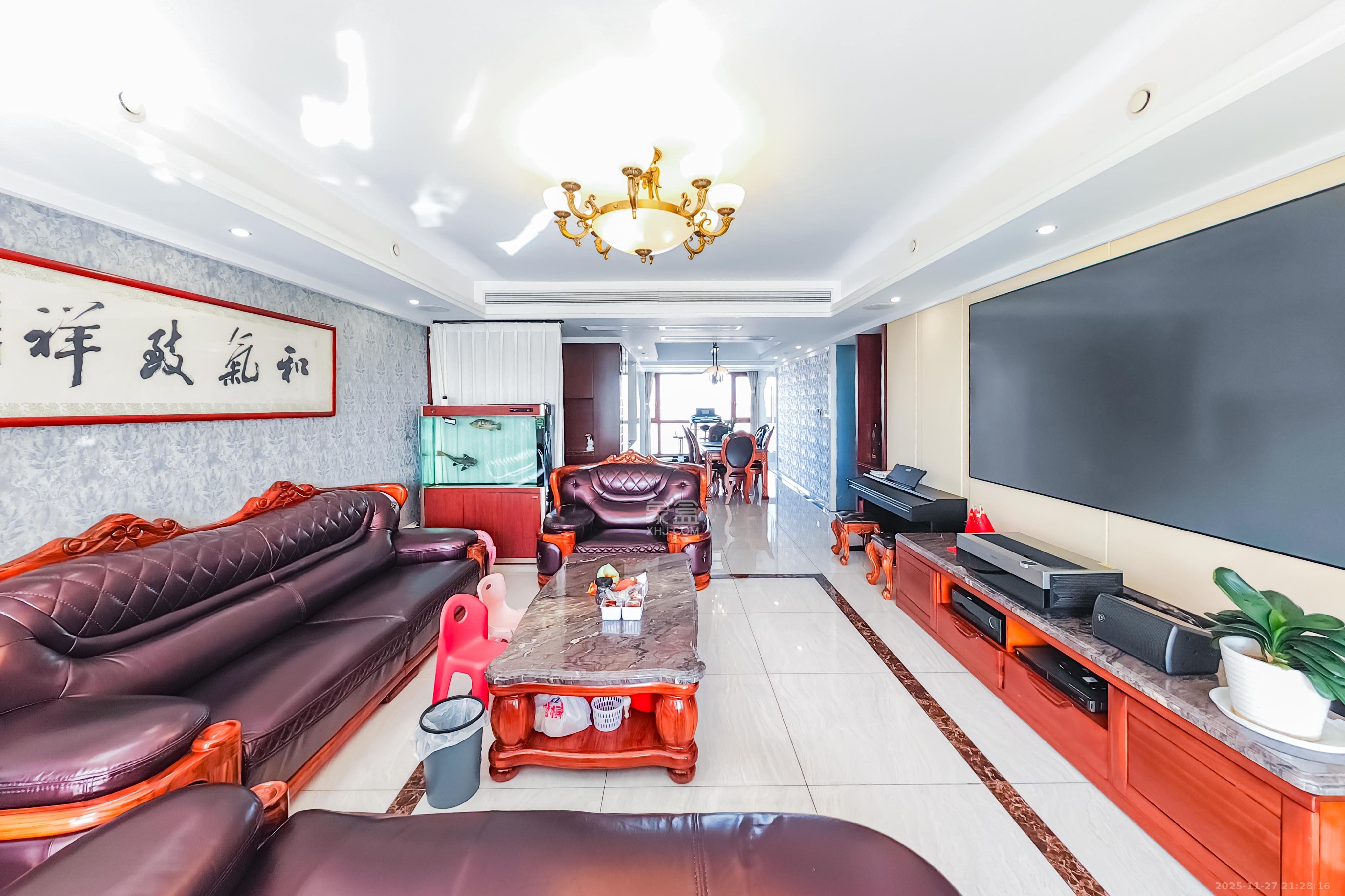 京武浪琴山一、二期  4室2厅2卫    388.0万