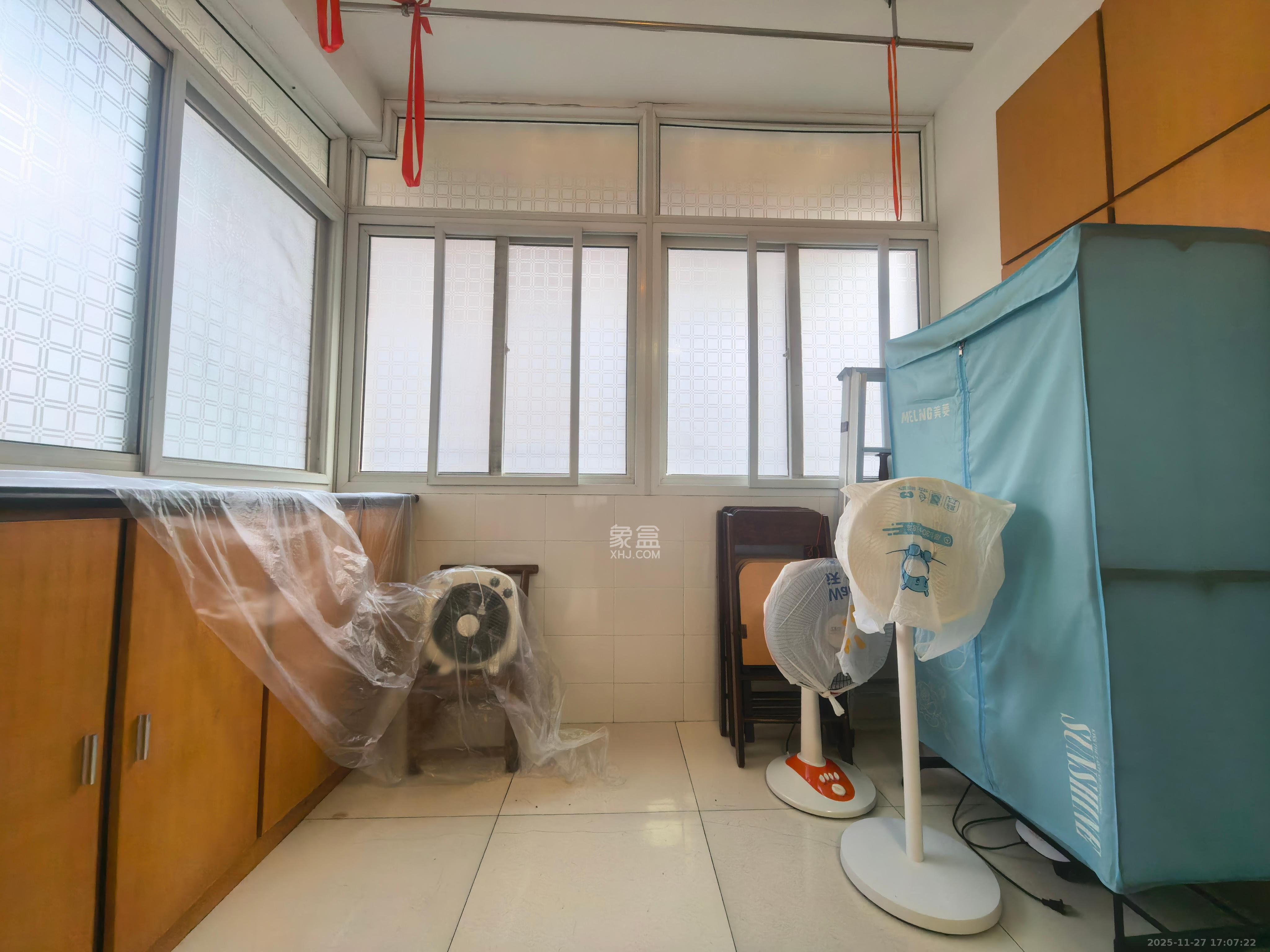 交通技校宿舍  3室2厅1卫    3000.0元/月室内图