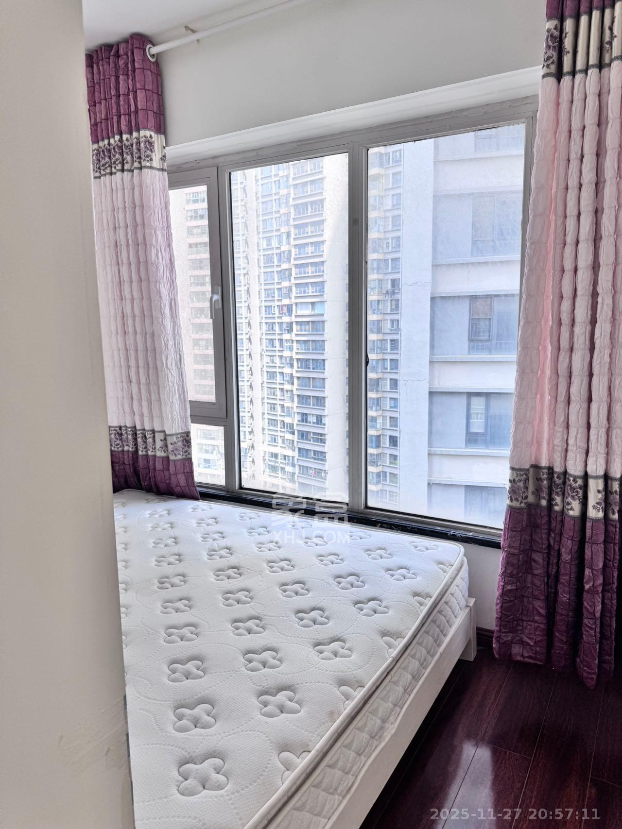 北辰三角洲E3区  1室1厅1卫    2400.0元/月室内图