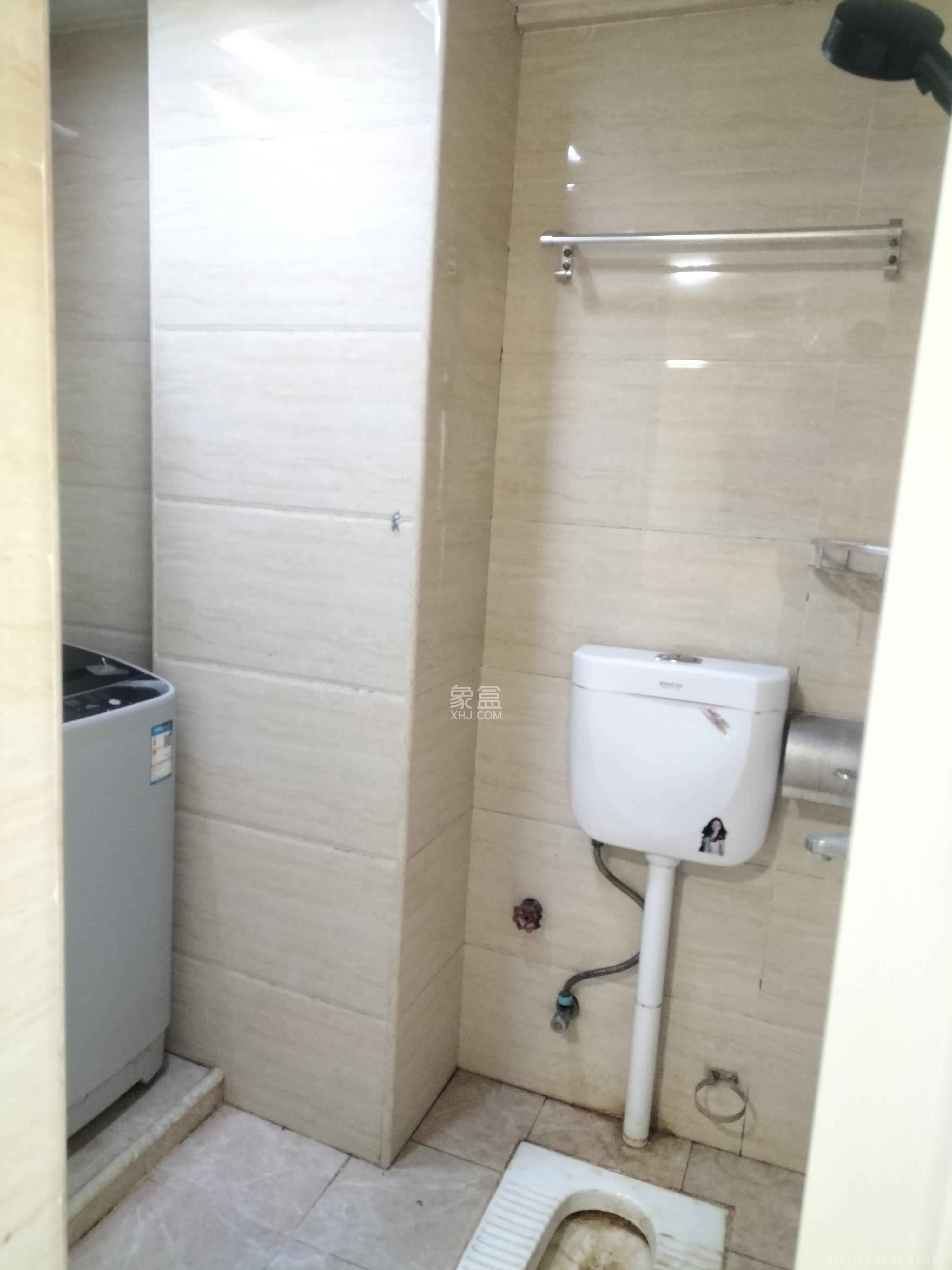 好莱城（弘德西街）  1室1厅1卫    1000.0元/月室内图