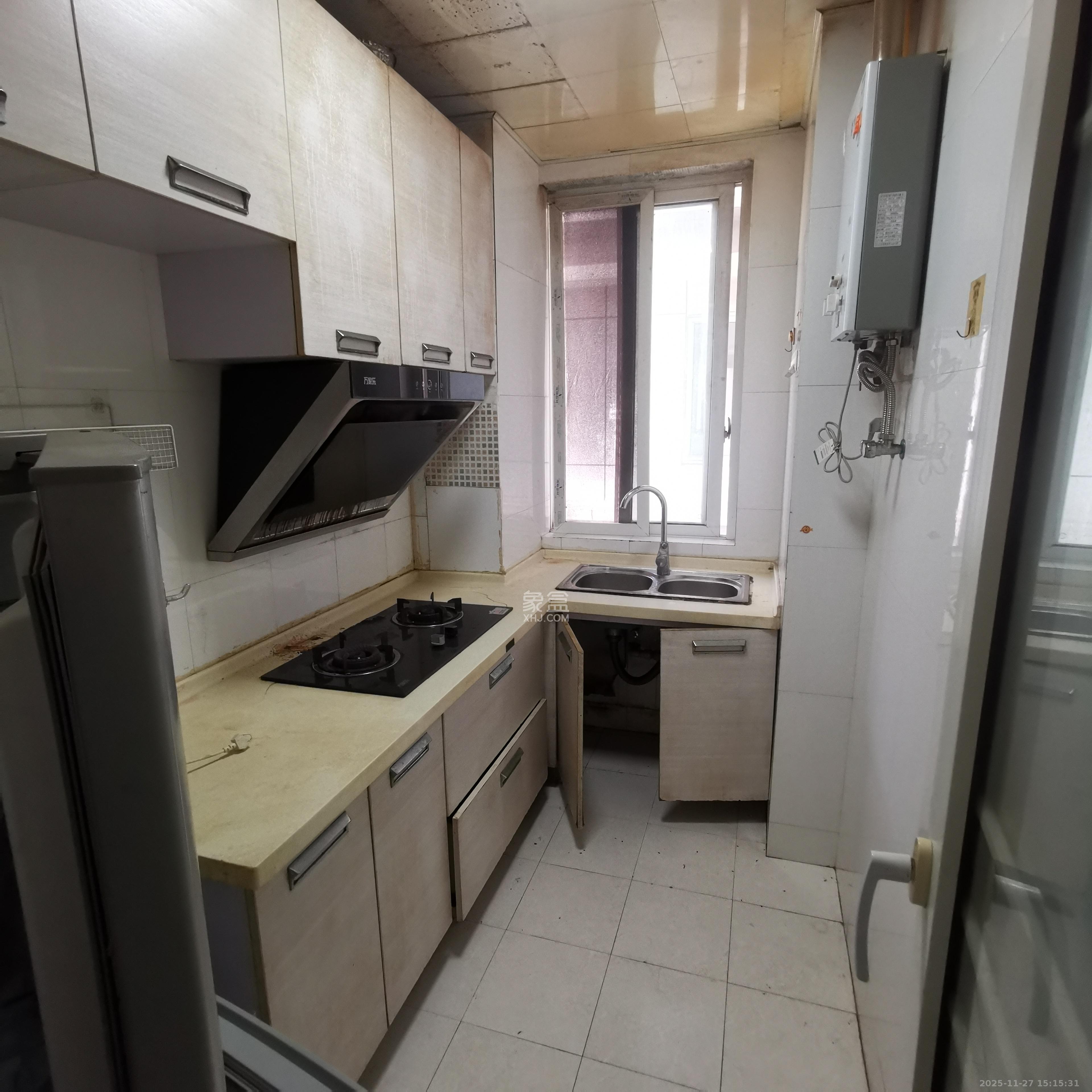 华韵07 2室2厅1卫 2000.0元/月 华韵07 2室2厅1卫 2000.0元/月室内图