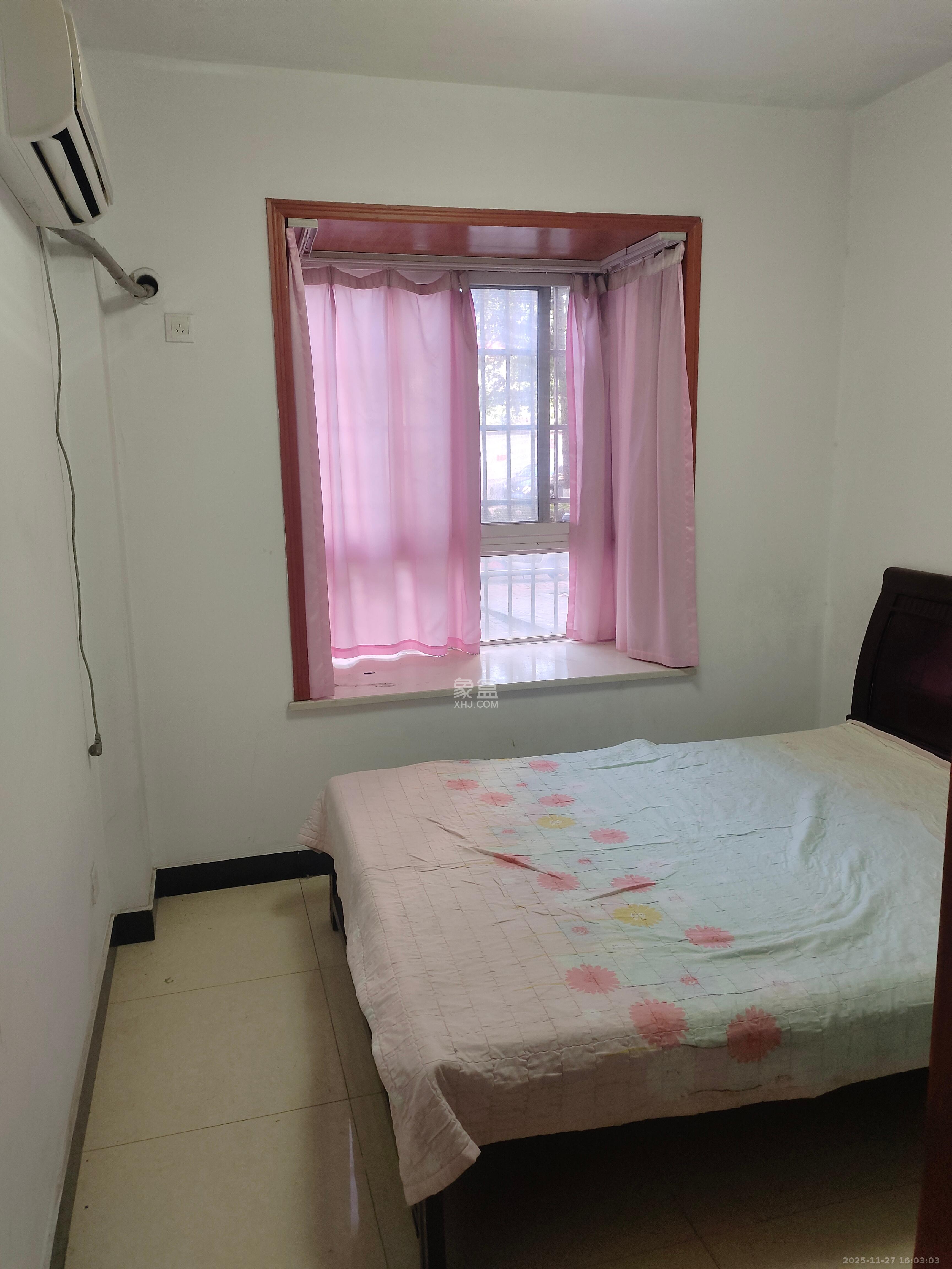 东门尚苑  3室2厅2卫    1600.0元/月室内图