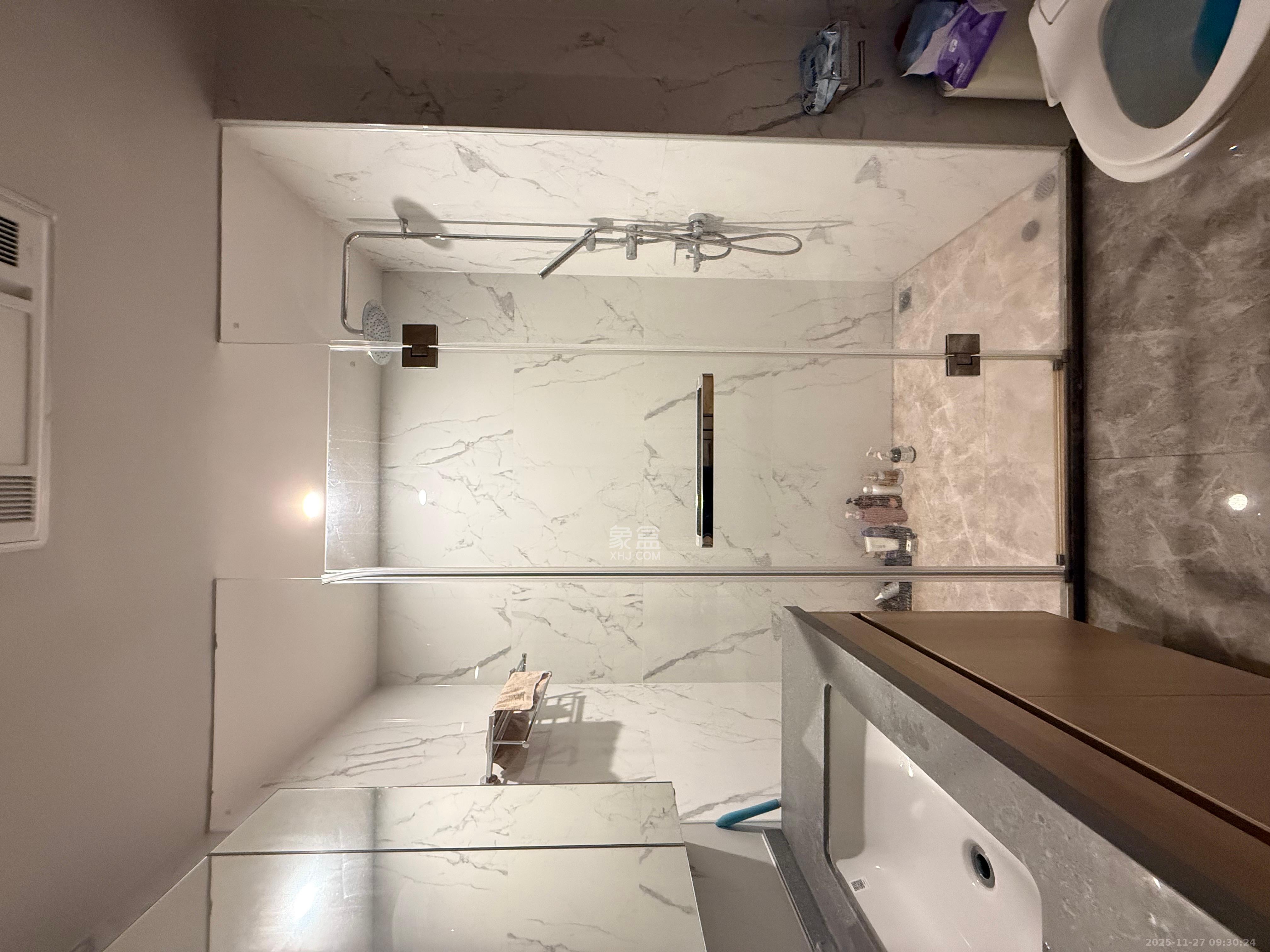 复地滨江金融中心  3室2厅2卫    5200.0元/月室内图