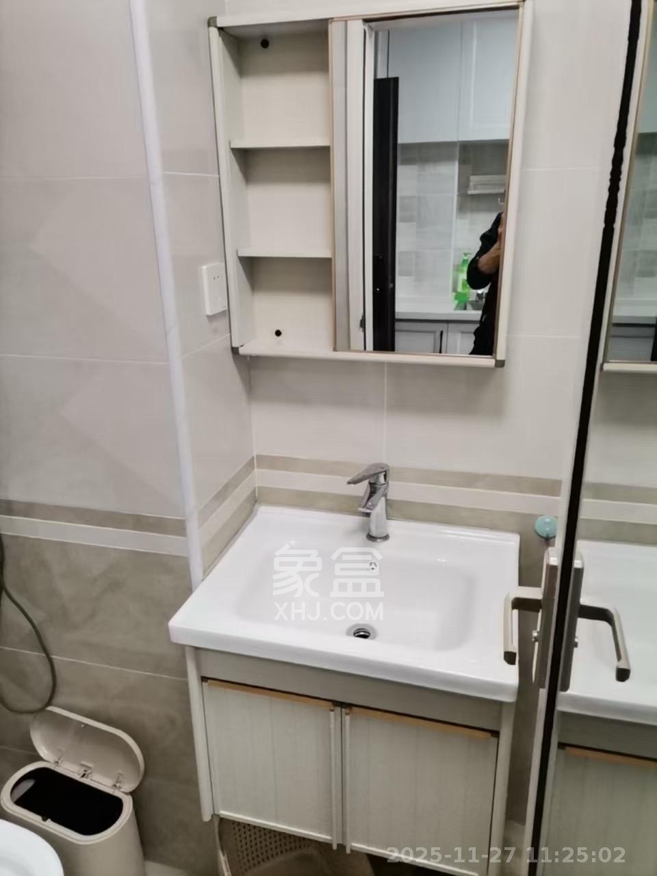 龙湖湘江星座(祺鑫星座公寓) 1室0厅0卫 1500.0元/月 龙湖湘江星座(祺鑫星座公寓) 1室0厅0卫 1500.0元/月室内图