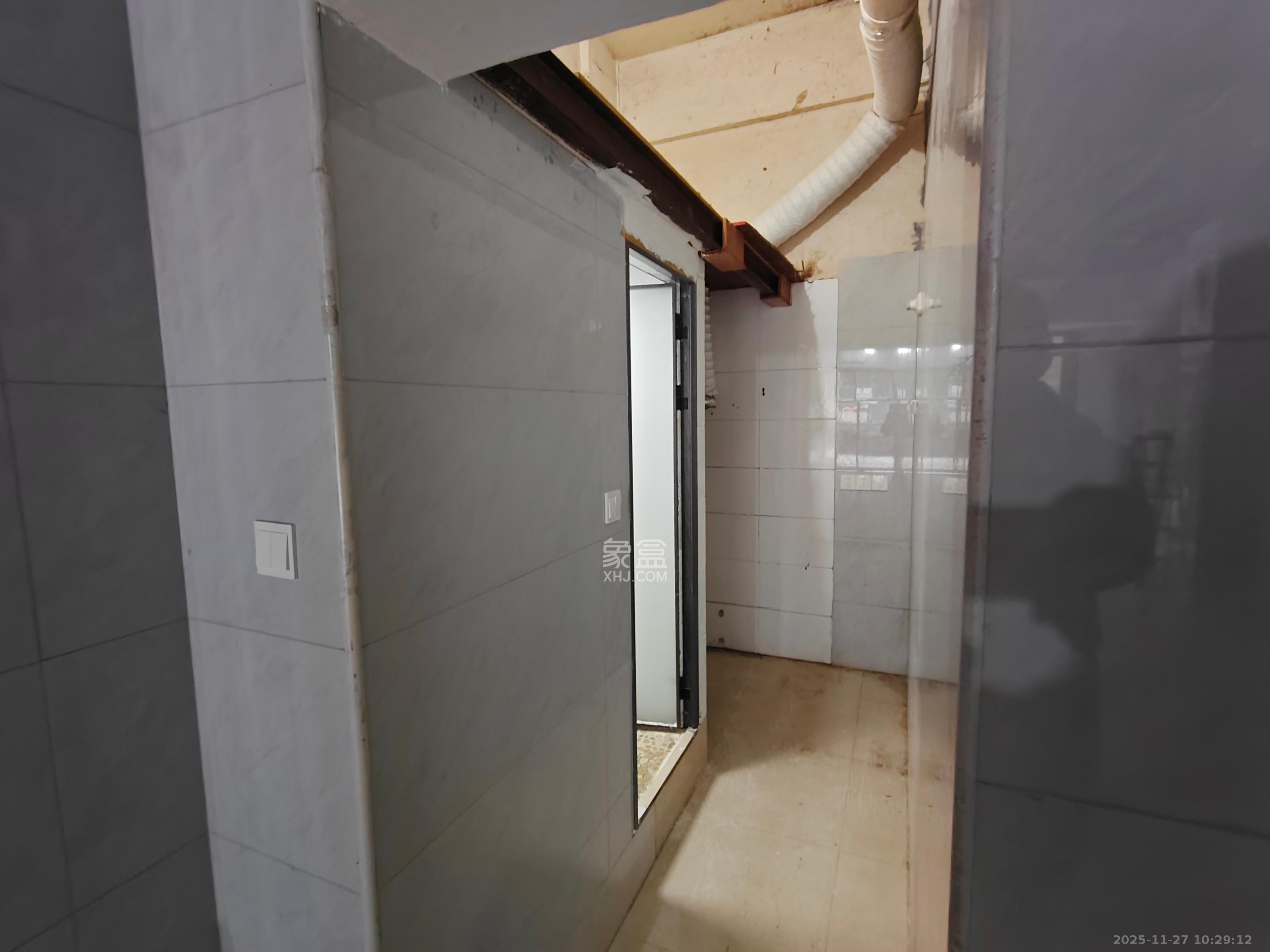 滨江一号（丰泰花园）   37.9㎡      6000.0元/月室内图