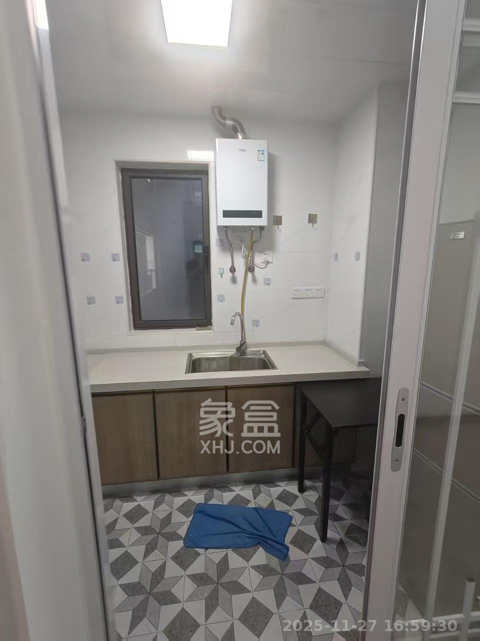 阳光城尚东湾愉景苑 3室2厅1卫 2400.0元/月 阳光城尚东湾愉景苑 3室2厅1卫 2400.0元/月室内图