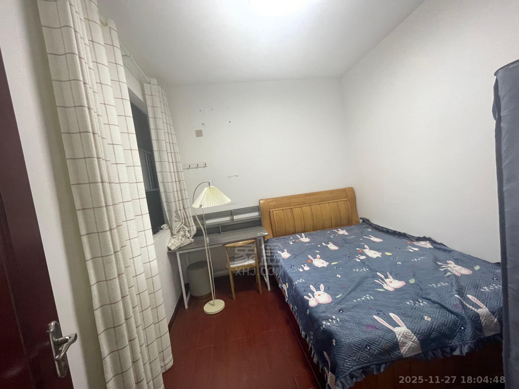 泰山公馆 1室2厅1卫 1600.0元/月 泰山公馆 1室2厅1卫 1600.0元/月室内图