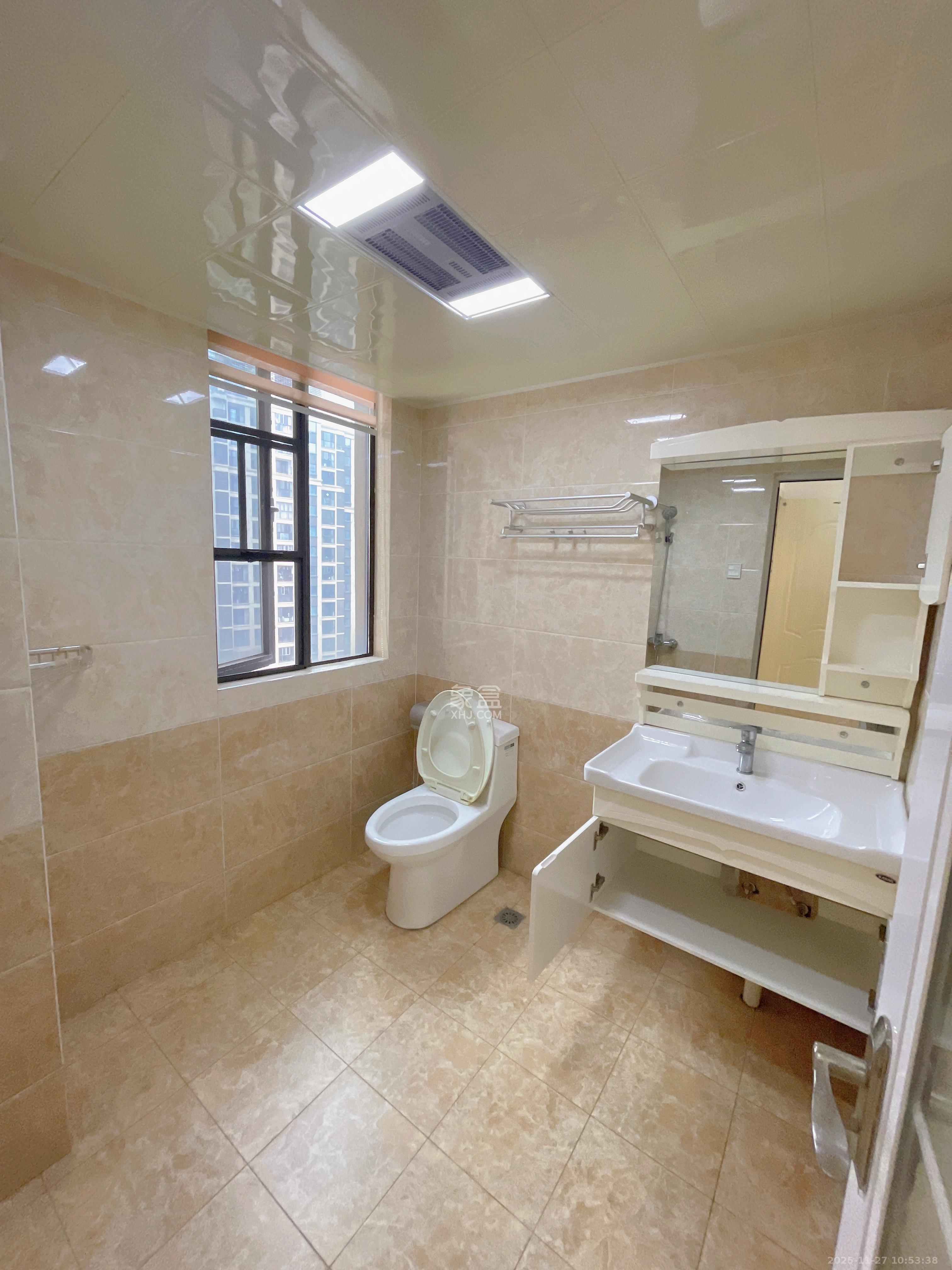 梅溪鑫苑名家 3室2厅2卫 3500.0元/月 梅溪鑫苑名家 3室2厅2卫 3500.0元/月室内图