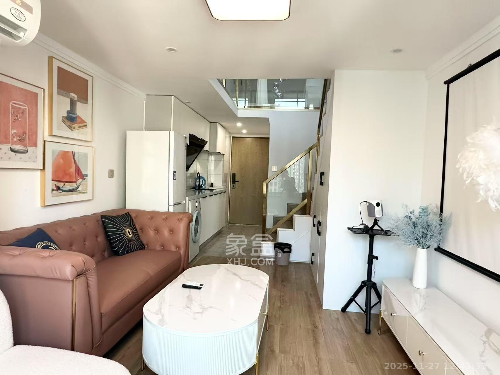 福晟翡翠湾  2室1厅1卫    1900.0元/月室内图