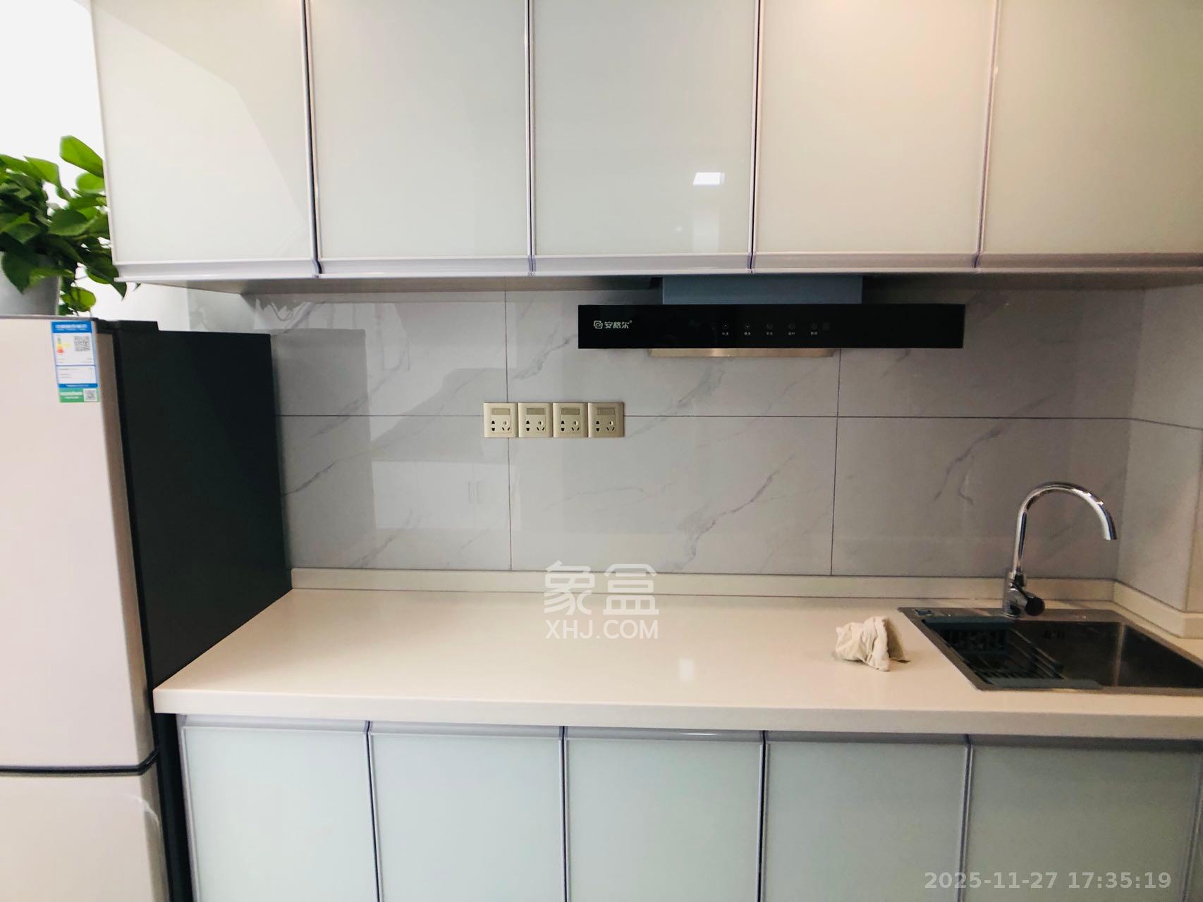 新长海漓湘悦 1室1厅1卫 1500.0元/月 新长海漓湘悦 1室1厅1卫 1500.0元/月室内图